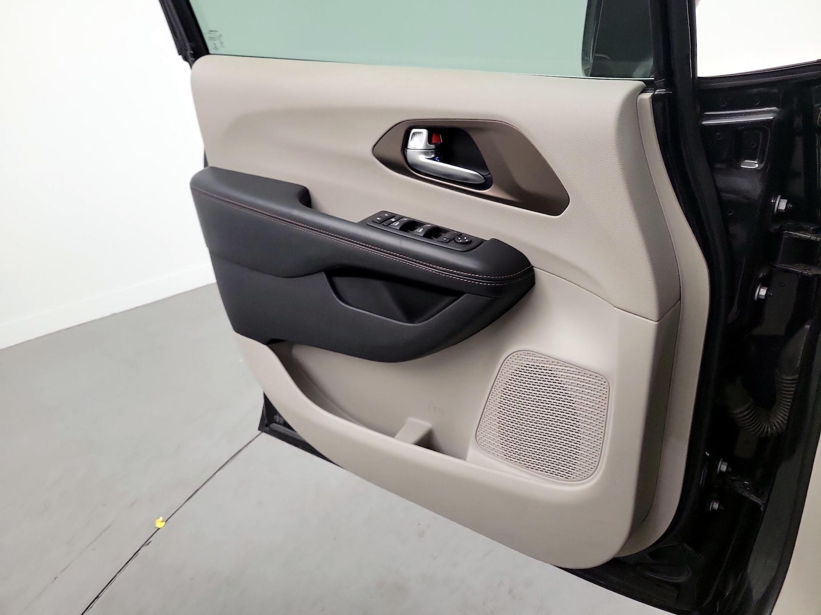 2019 Chrysler Pacifica Touring L Plus - Photo 11