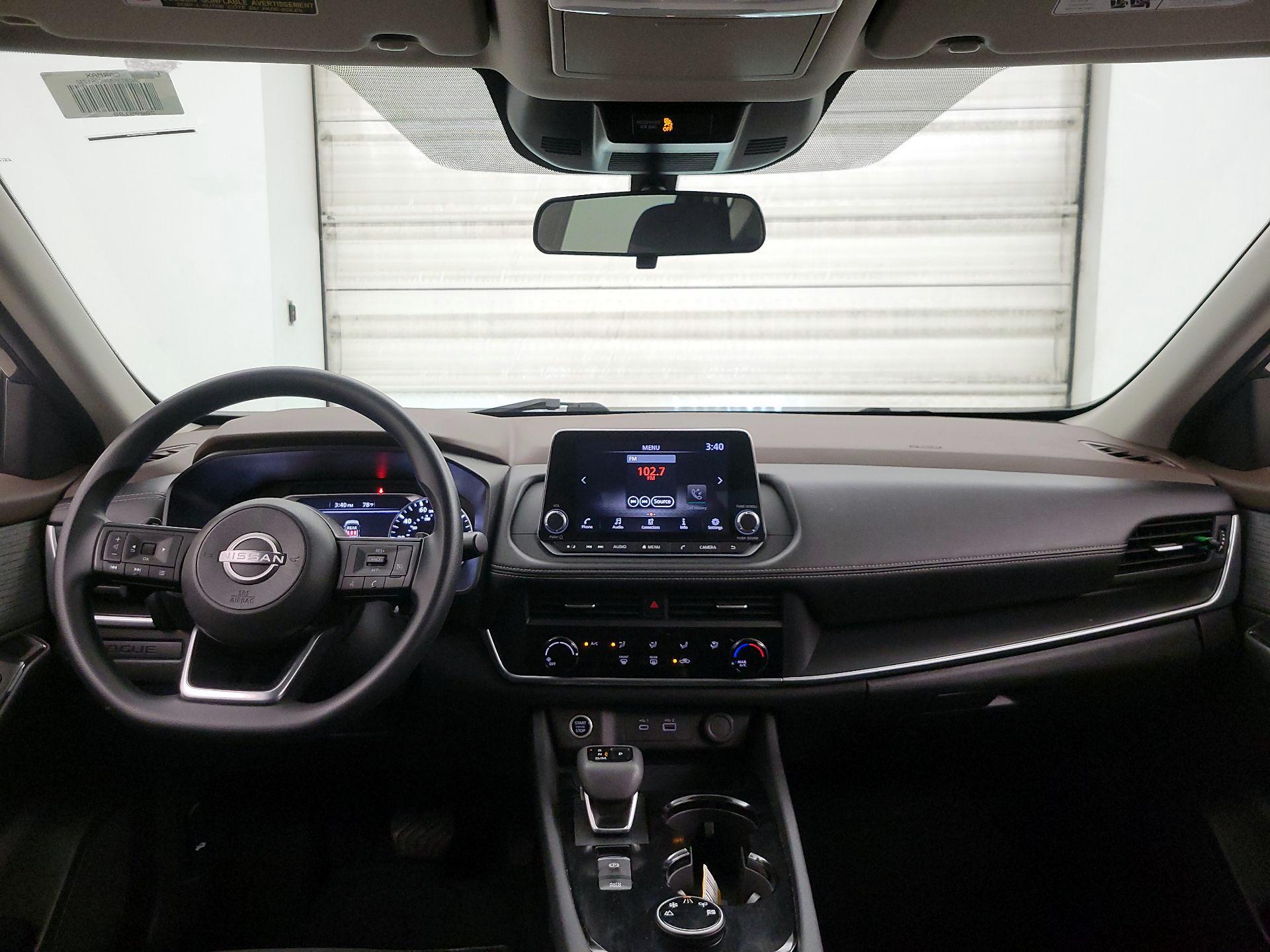Thumbnail: 2023 Nissan Rogue - 9