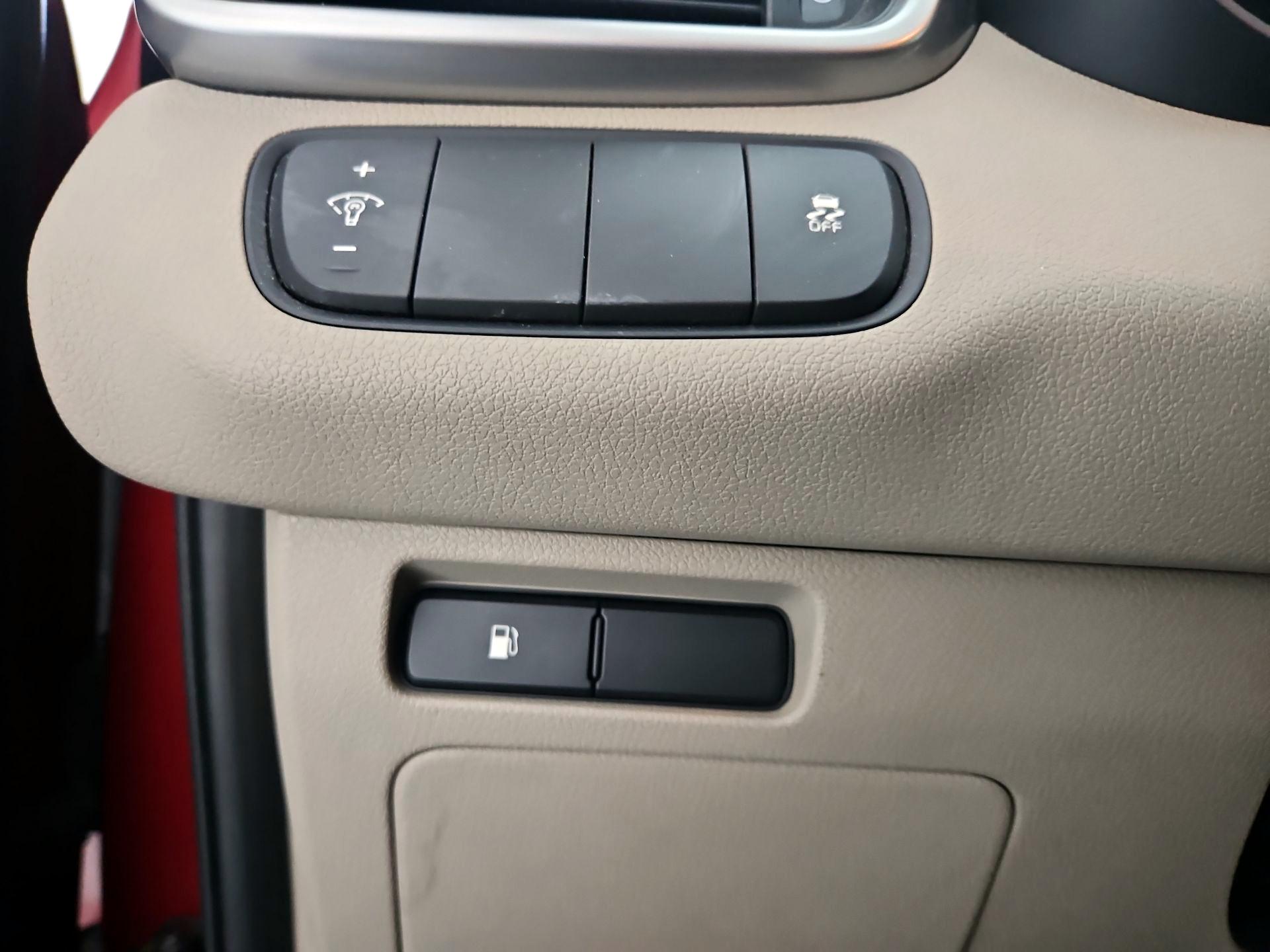Thumbnail: 2018 Kia Sorento - 11