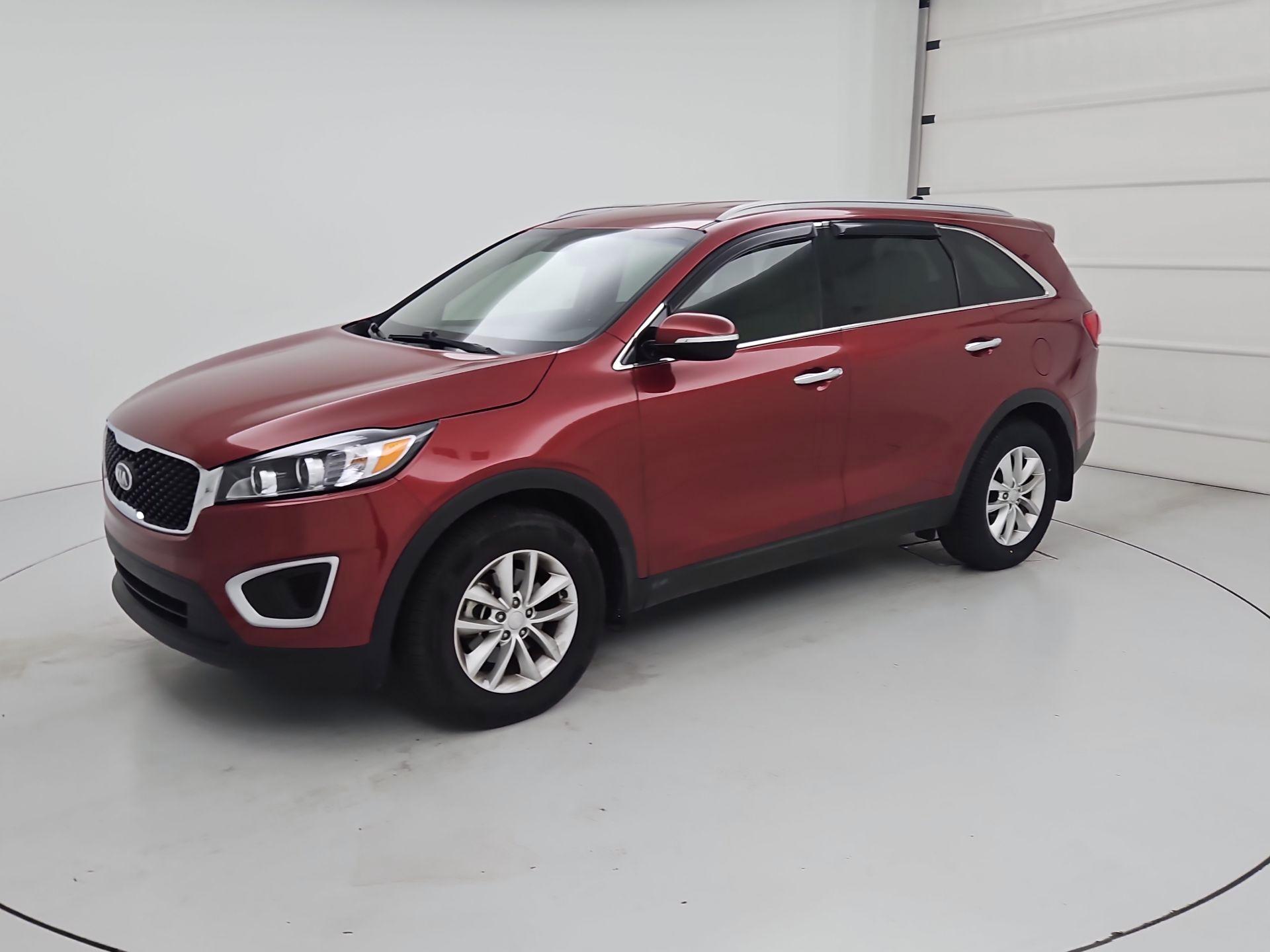 Thumbnail: 2018 Kia Sorento - 3