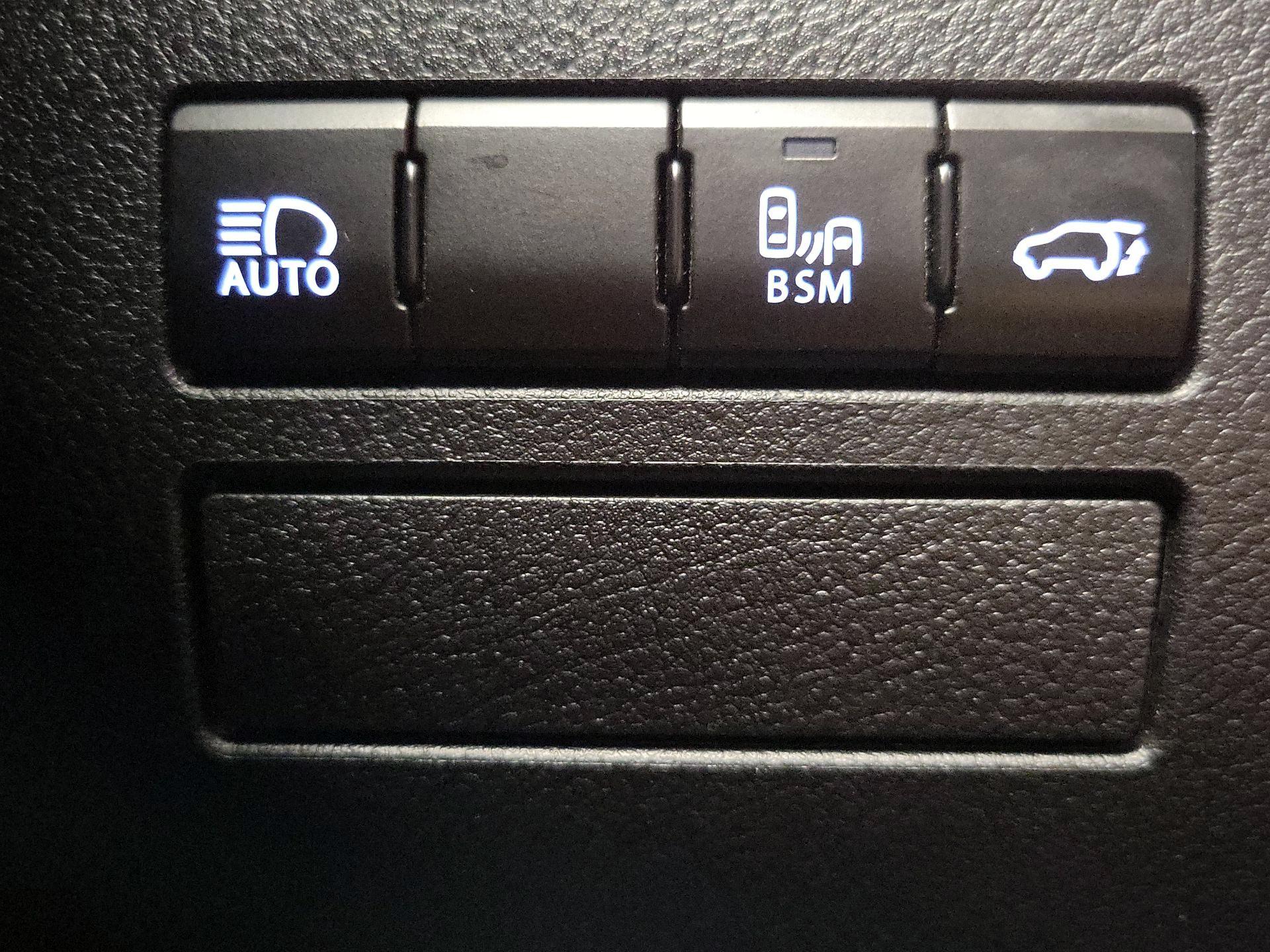 Thumbnail: 2018 Lexus NX - 13