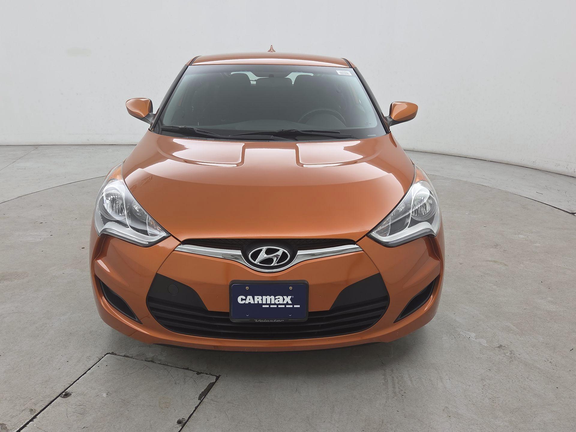 Thumbnail: 2016 Hyundai Veloster - 2