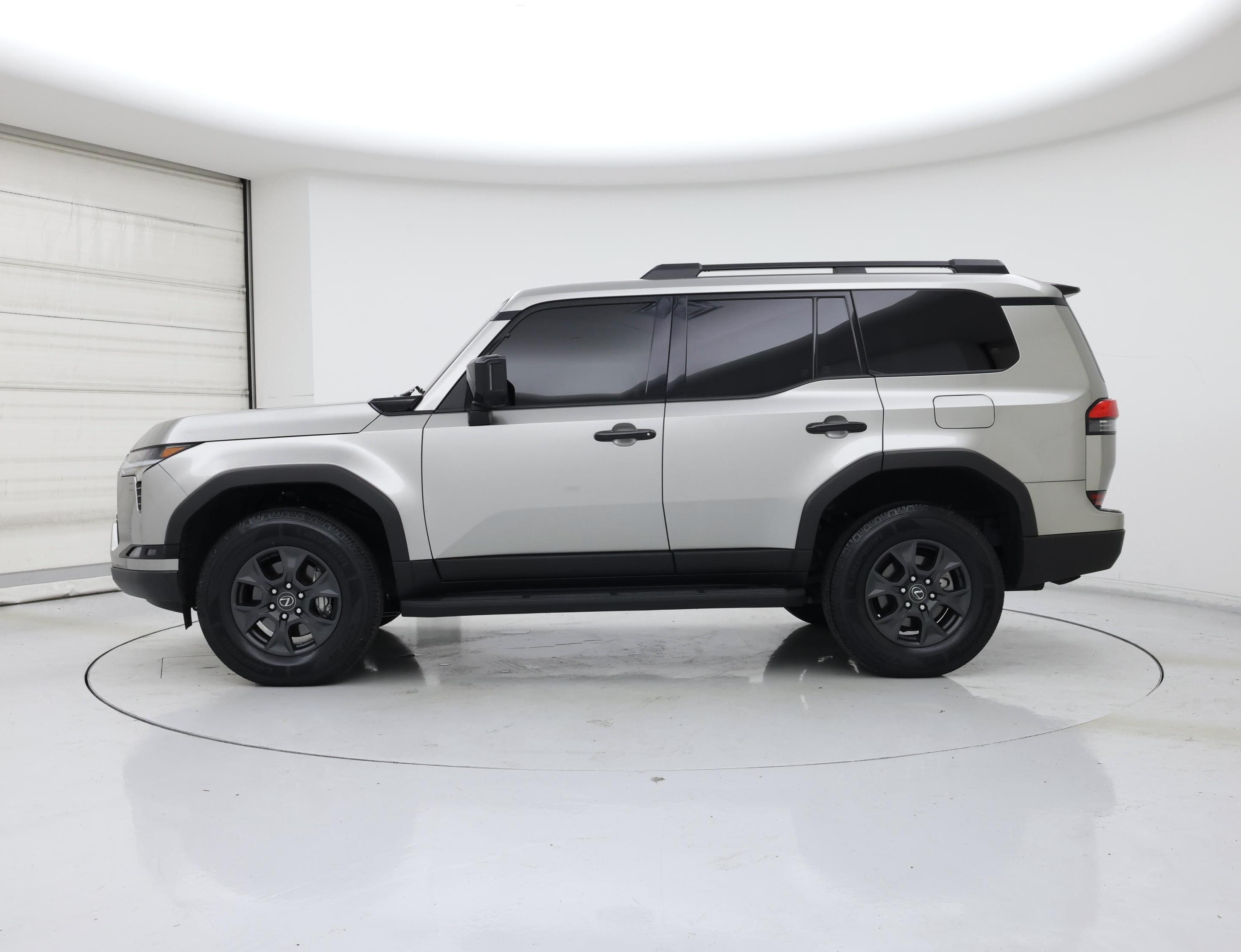 Thumbnail: 2024 Lexus GX - 3