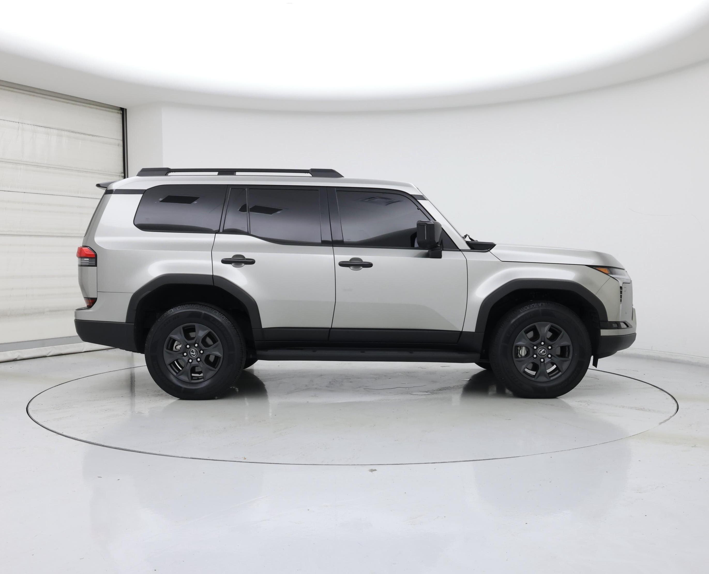 Thumbnail: 2024 Lexus GX - 7