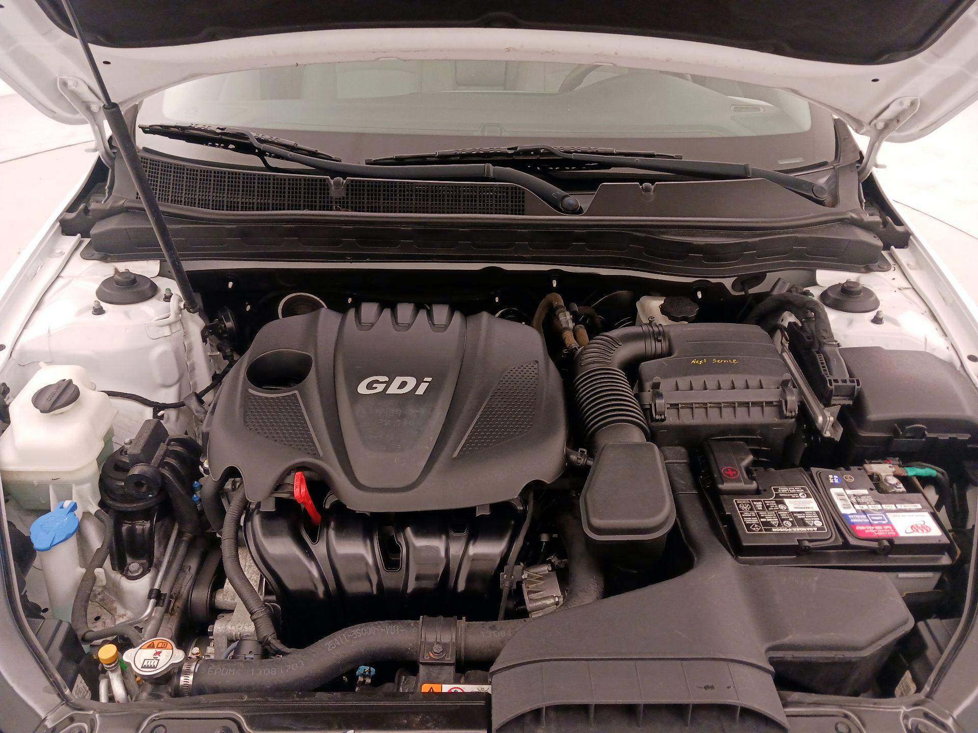 Thumbnail: 2014 Kia Optima - 20