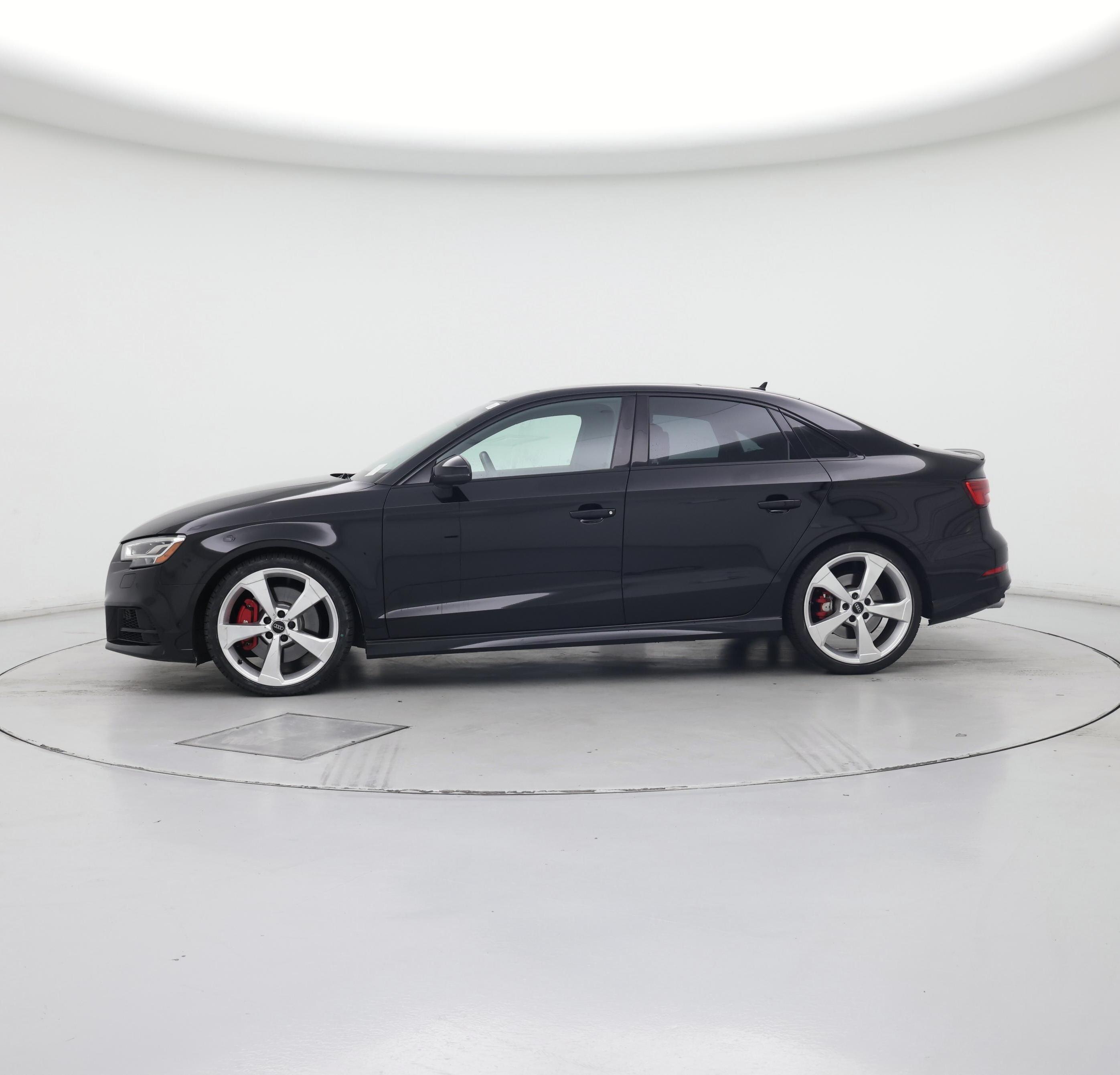 Thumbnail: 2019 Audi S3 - 3