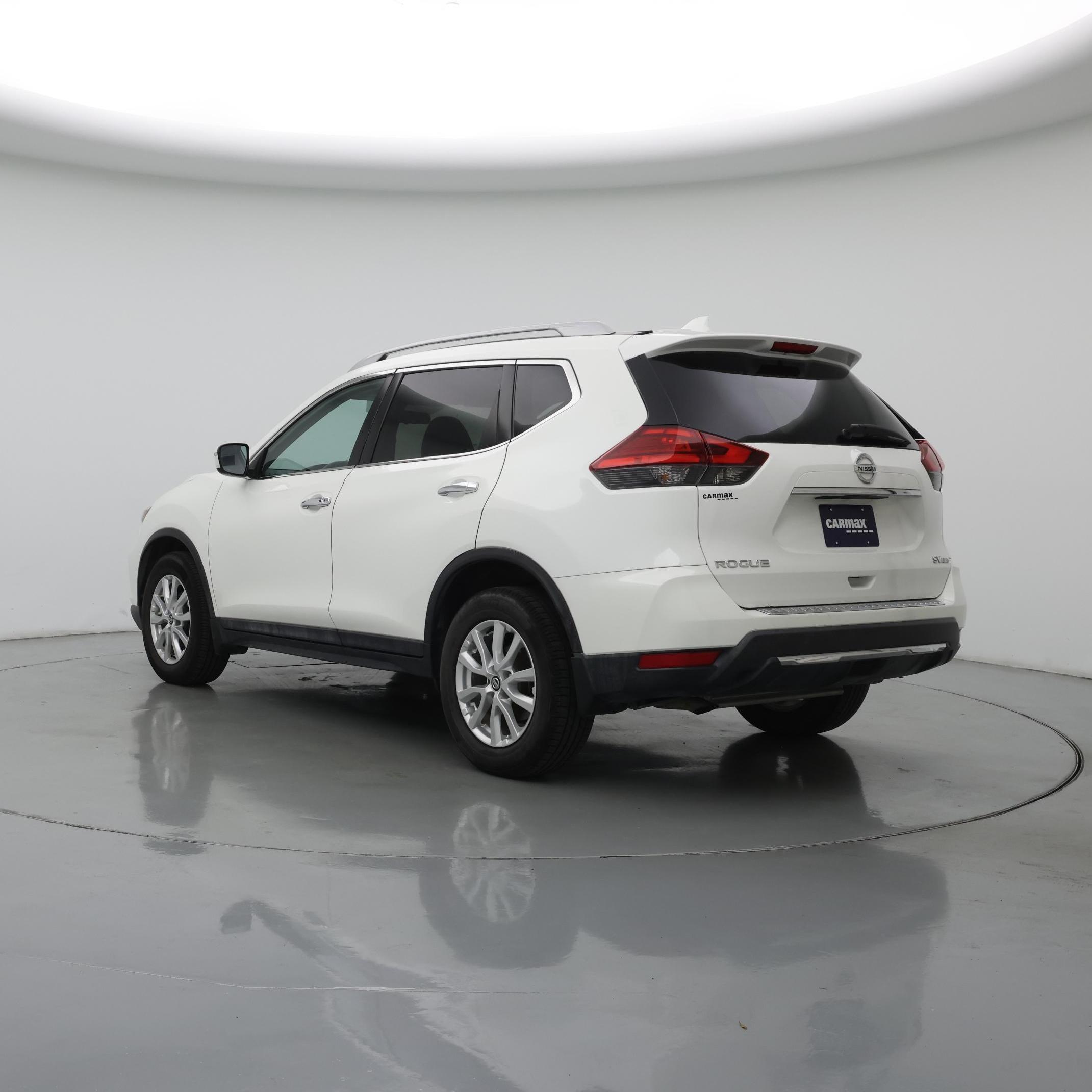 Thumbnail: 2017 Nissan Rogue - 2