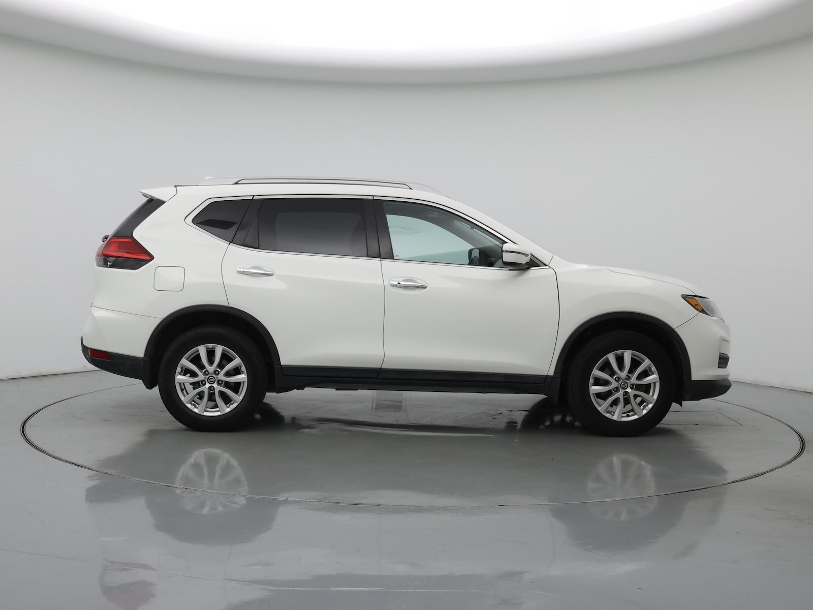 2017 Nissan Rogue SV - Photo 8
