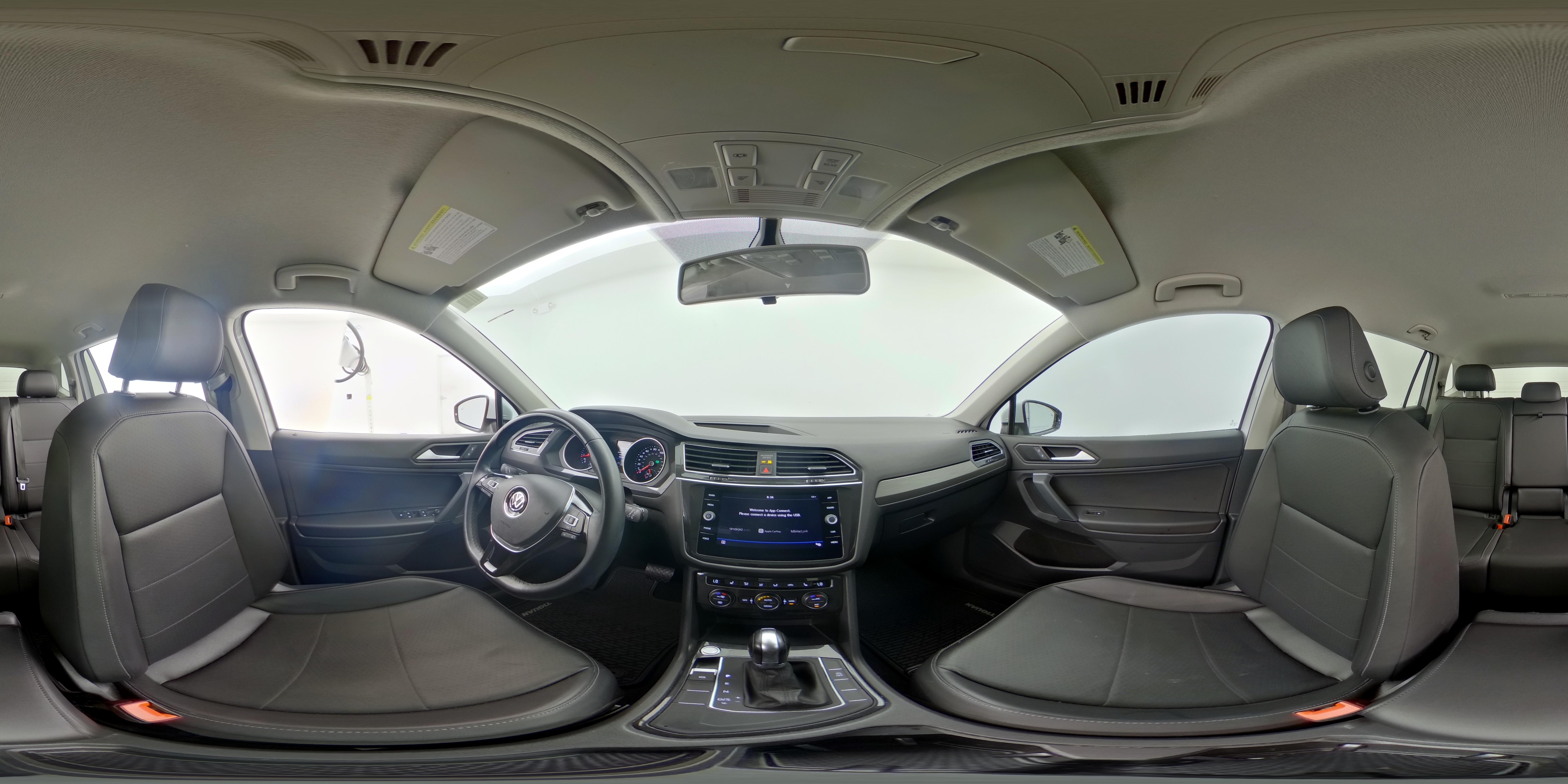 2019 Volkswagen Tiguan SE - Photo 26