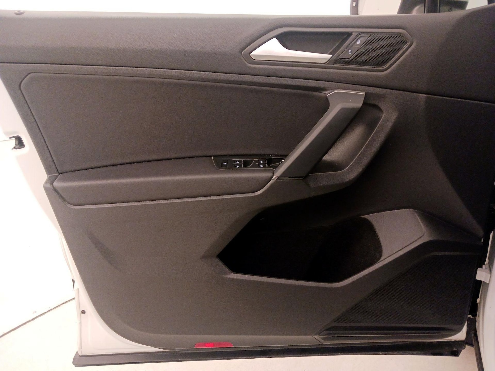 2019 Volkswagen Tiguan SE - Photo 13