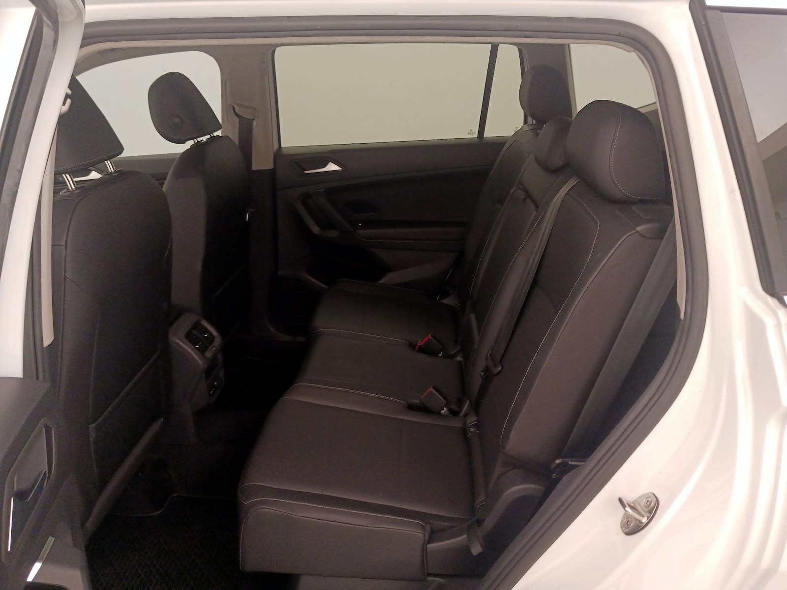 2019 Volkswagen Tiguan SE - Photo 20
