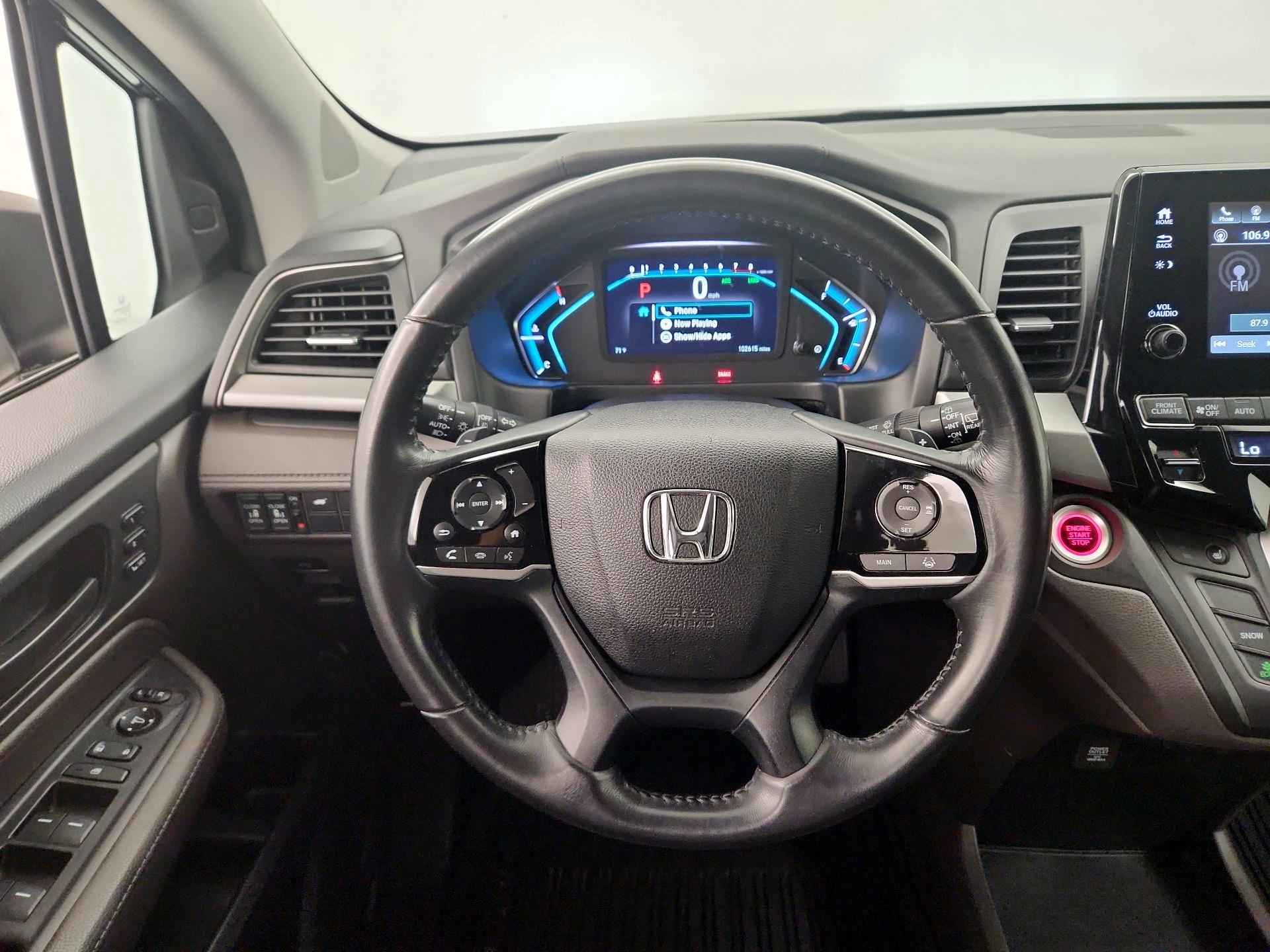 Thumbnail: 2018 Honda Odyssey - 10