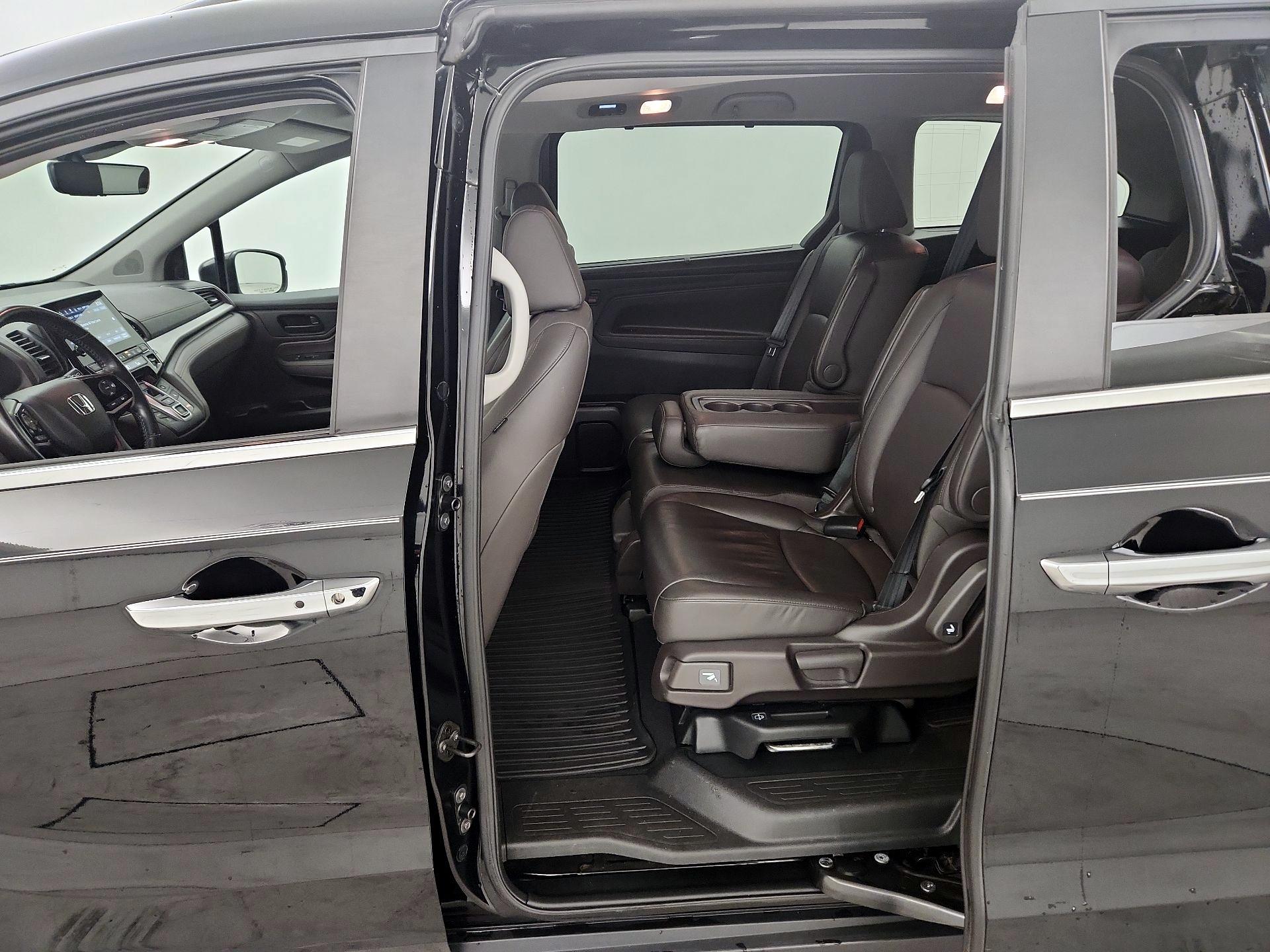 Thumbnail: 2018 Honda Odyssey - 20
