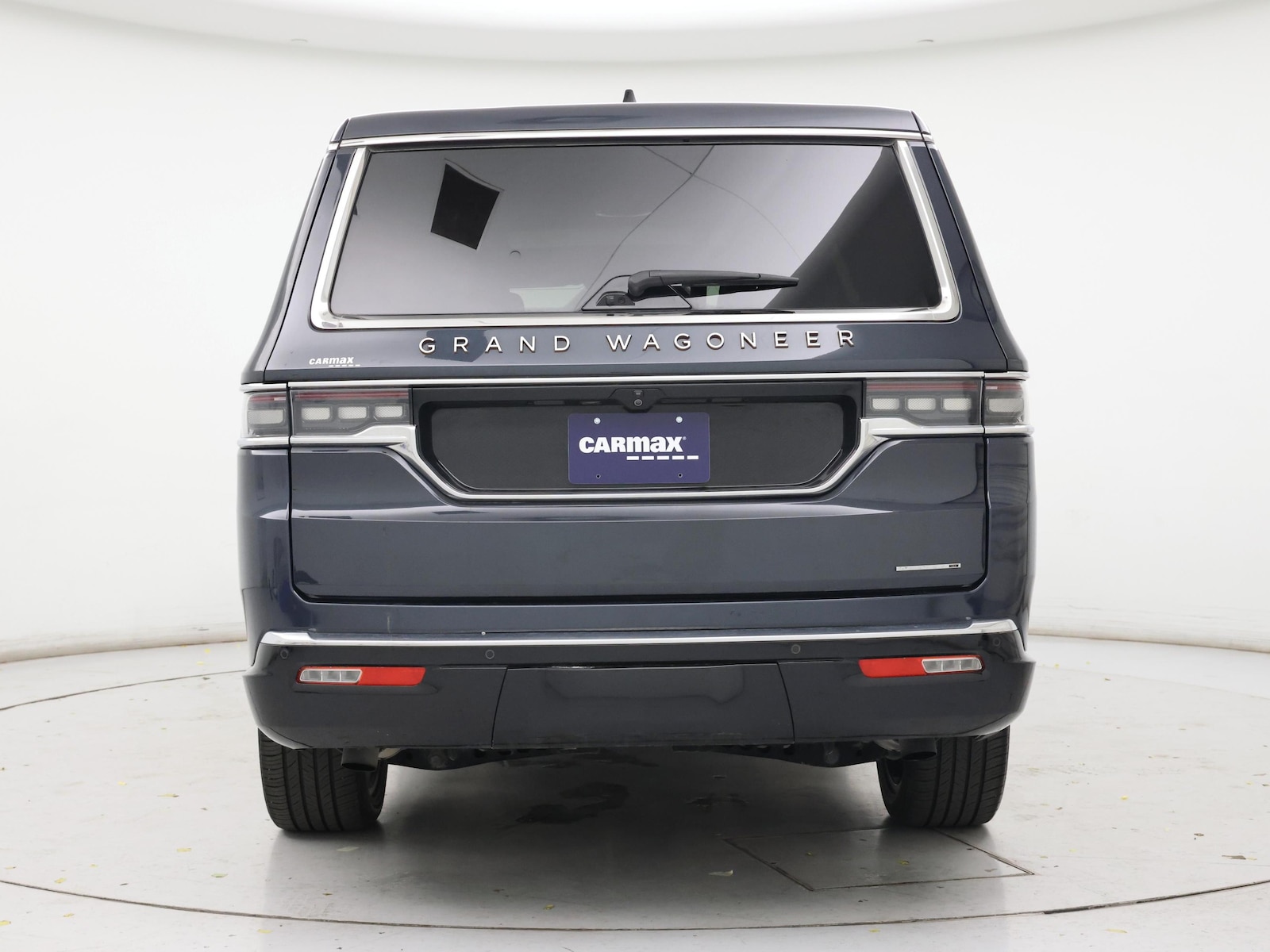 2024 Jeep Grand Wagoneer L Series III - Photo 7