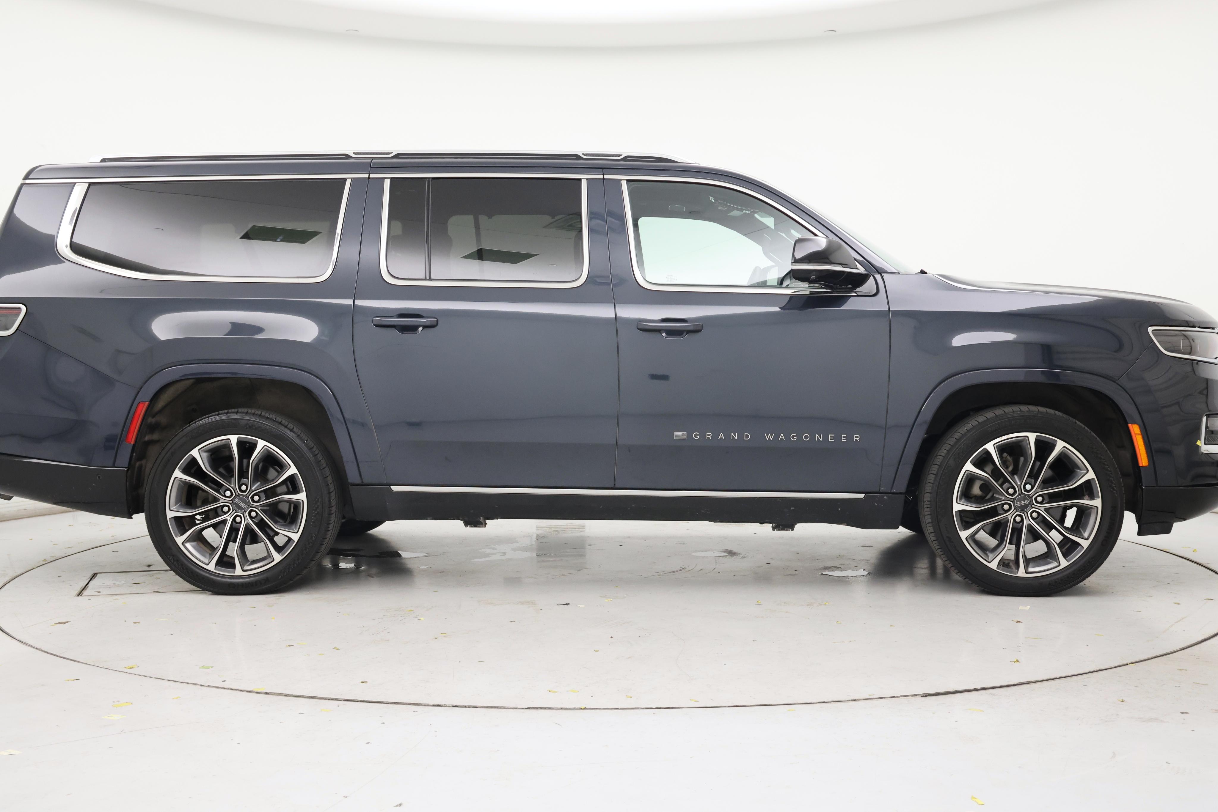 Thumbnail: 2024 Jeep Grand Wagoneer L - 7
