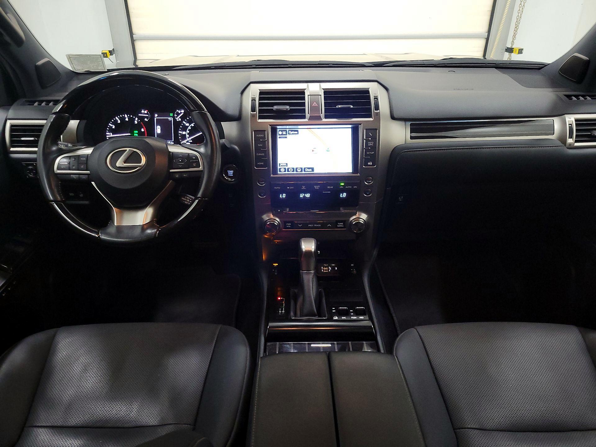 Thumbnail: 2021 Lexus GX - 9