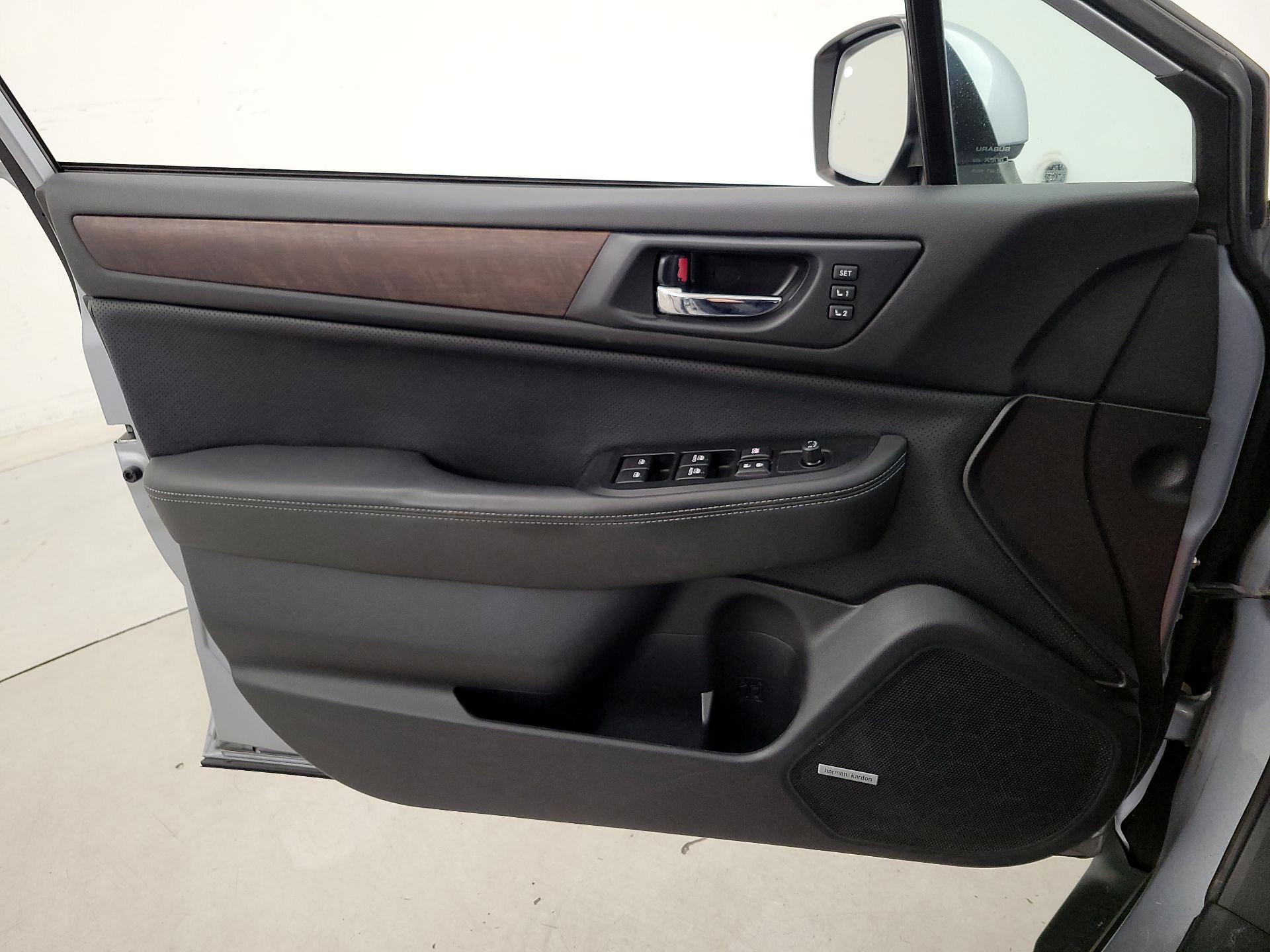 Thumbnail: 2017 Subaru Outback - 12