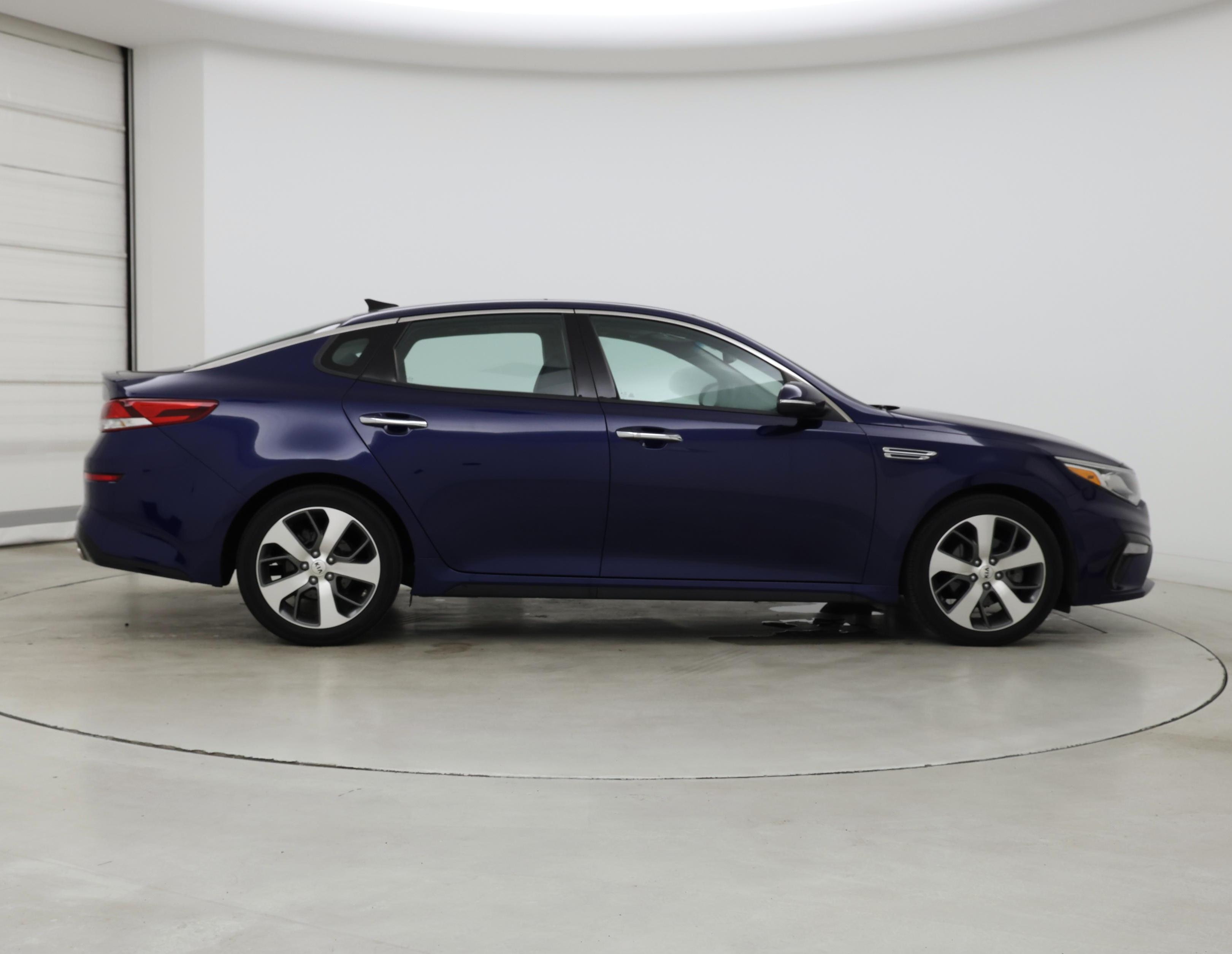 Thumbnail: 2019 Kia Optima - 7