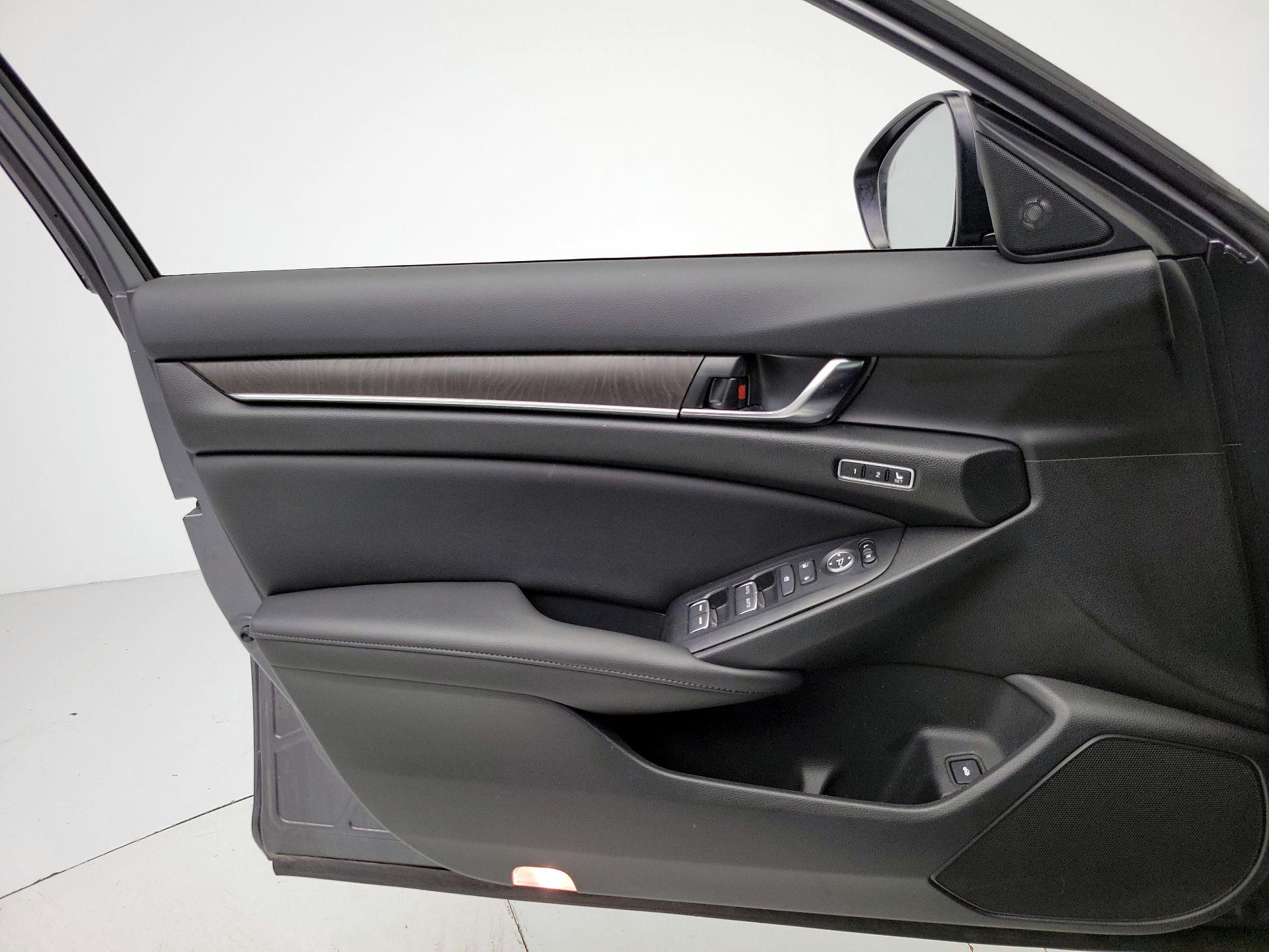 Thumbnail: 2021 Honda Accord - 12