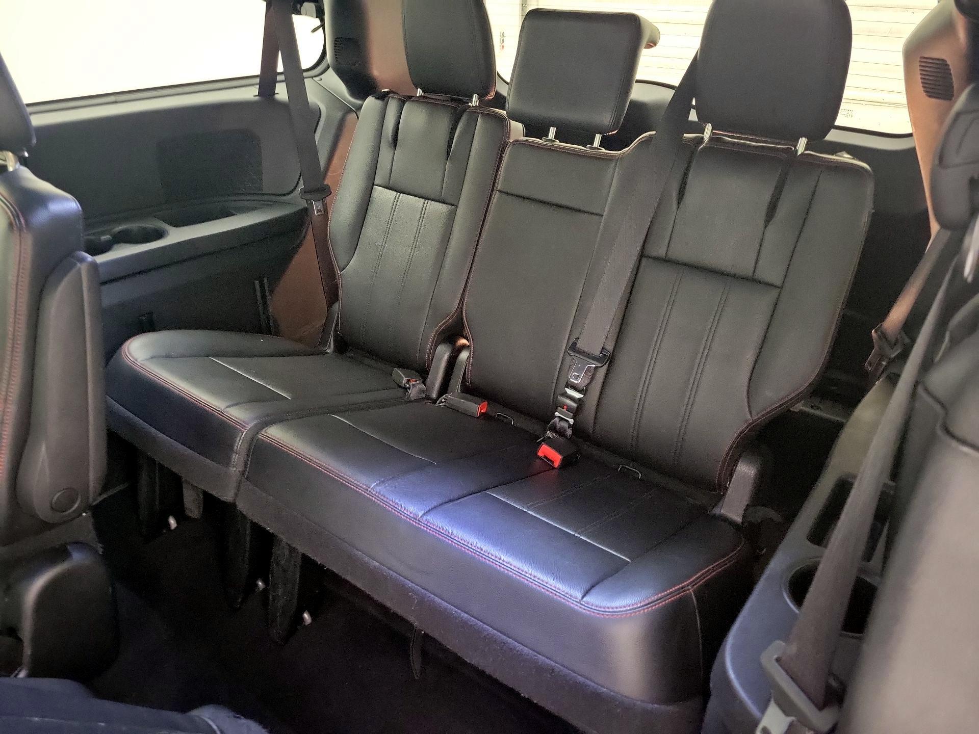 Thumbnail: 2019 Dodge Grand Caravan - 20