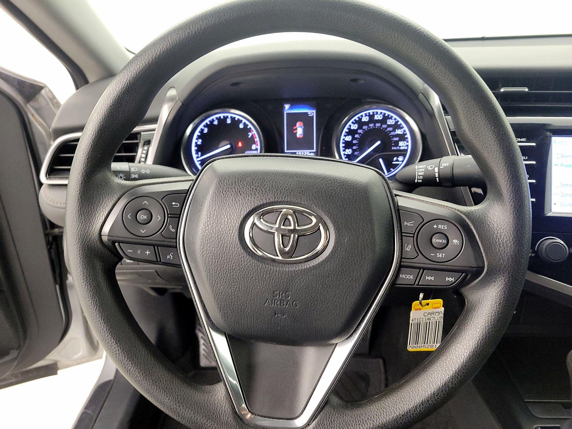 Thumbnail: 2020 Toyota Camry - 10