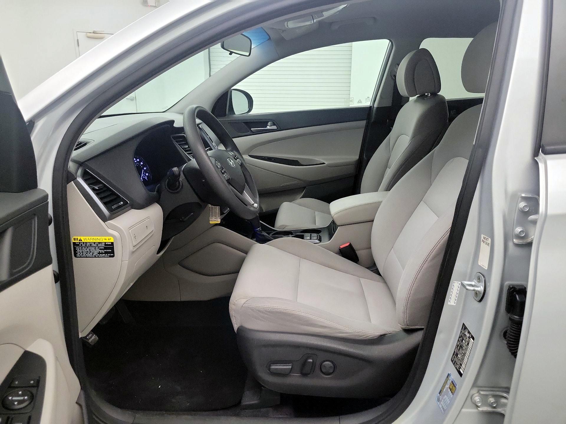 Thumbnail: 2018 Hyundai Tucson - 9
