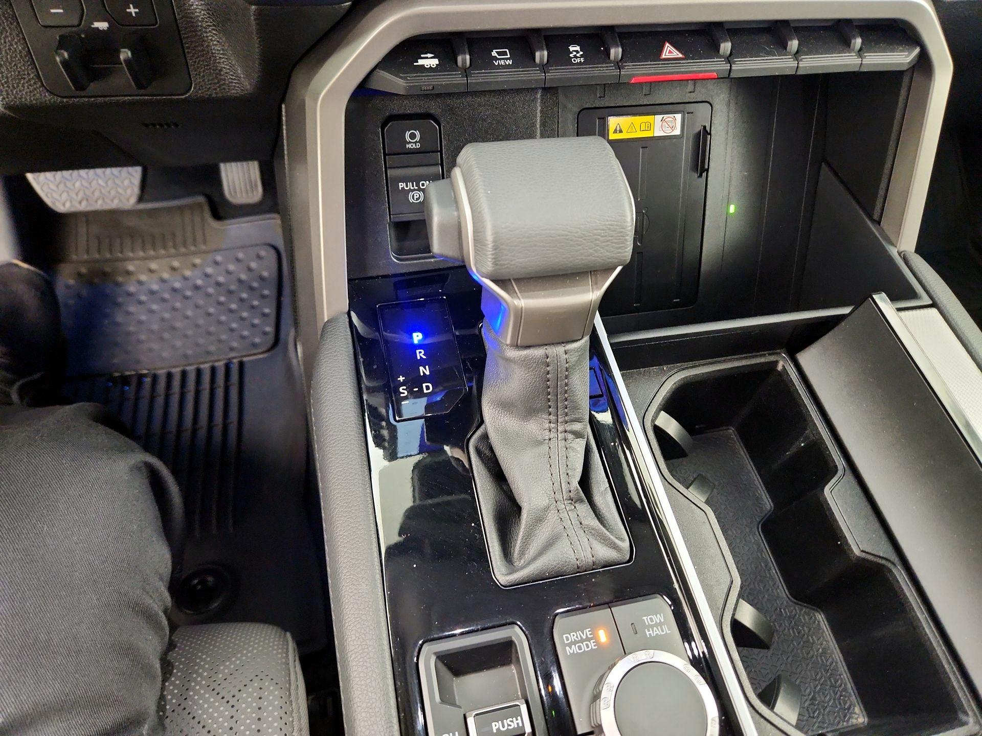 Thumbnail: 2024 Toyota Sequoia - 17