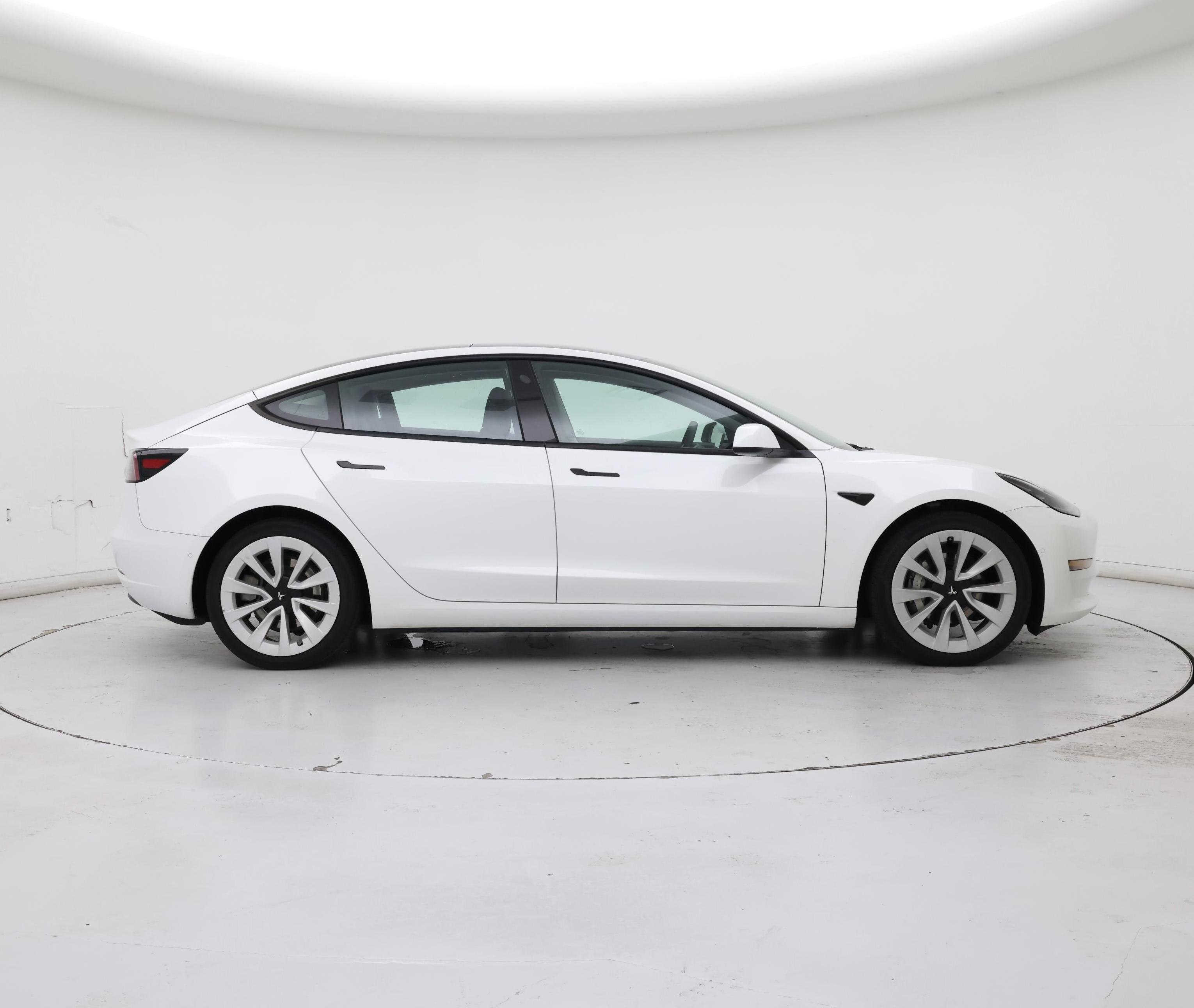 Thumbnail: 2022 Tesla Model 3 - 7