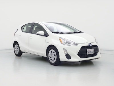 2016 Toyota Prius c Three