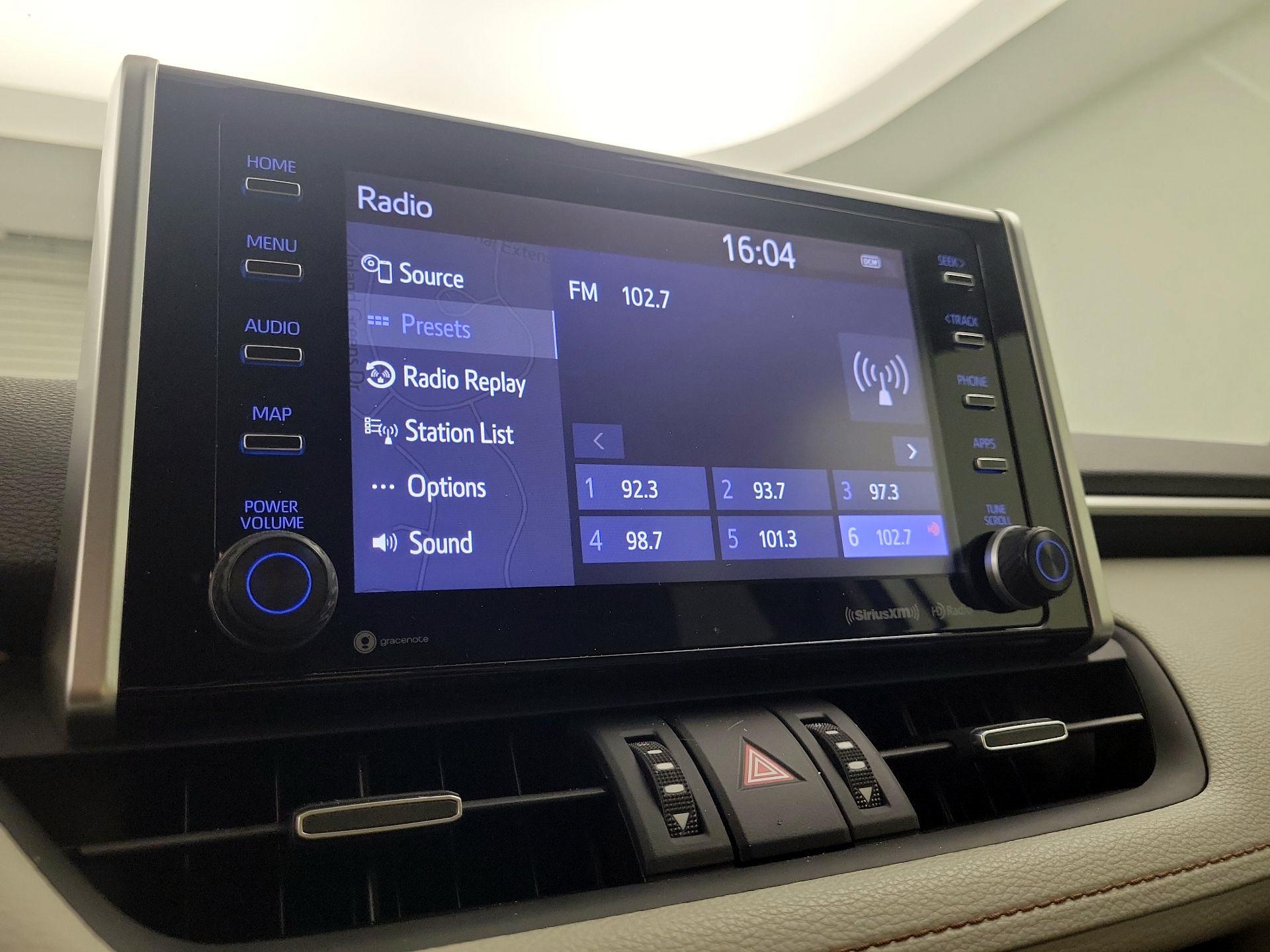 Thumbnail: 2019 Toyota RAV4 - 16