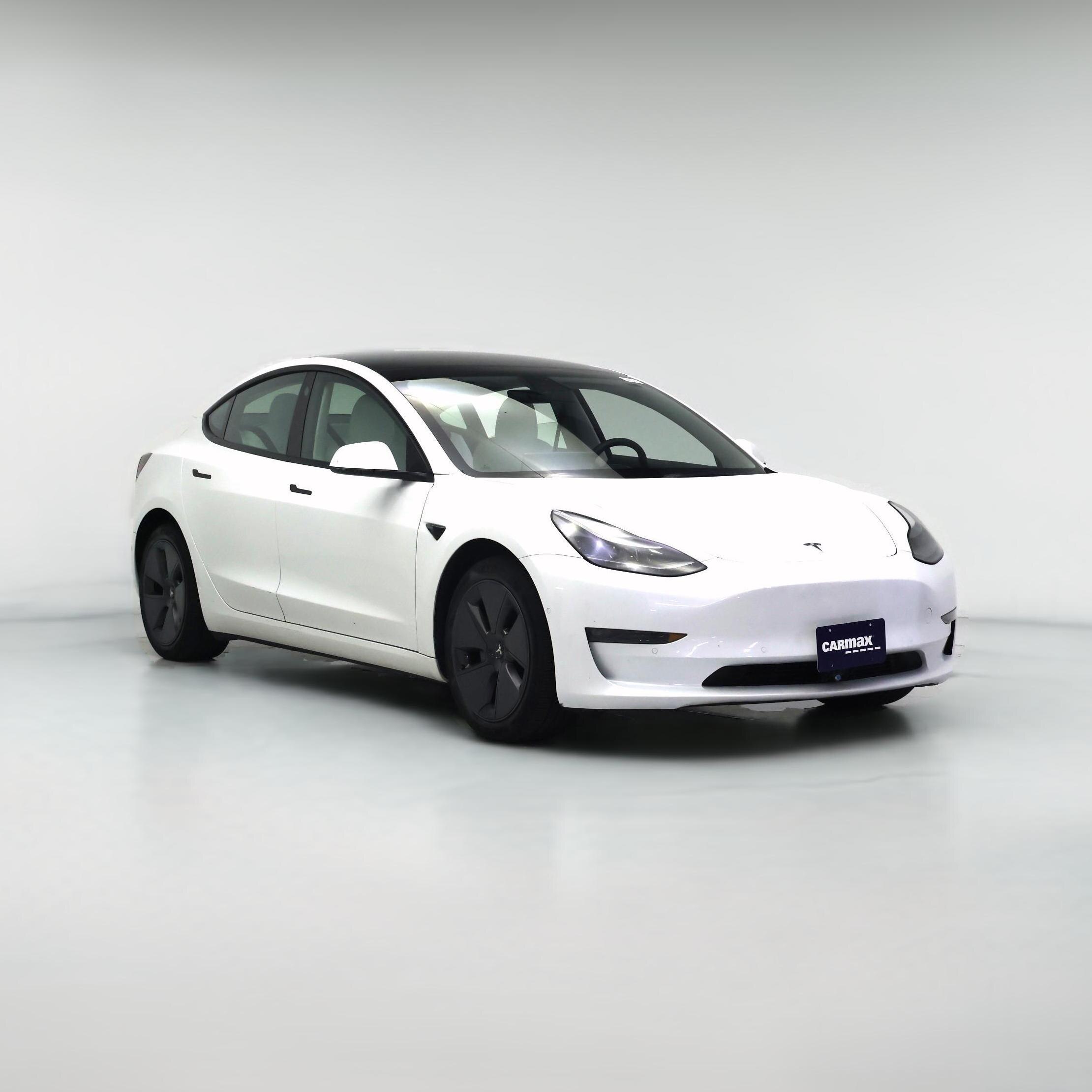 Thumbnail: 2022 Tesla Model 3 - 1