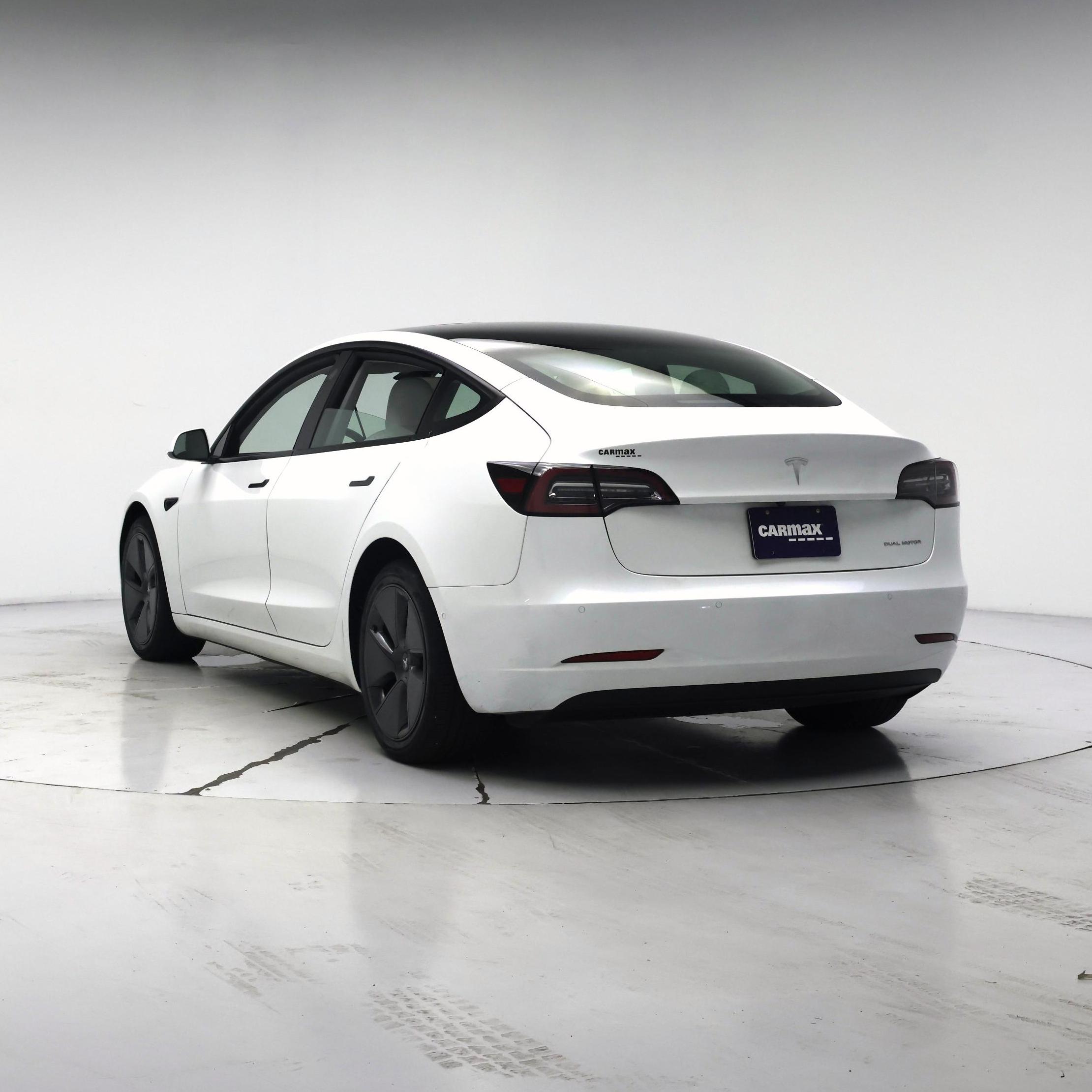 Thumbnail: 2022 Tesla Model 3 - 2