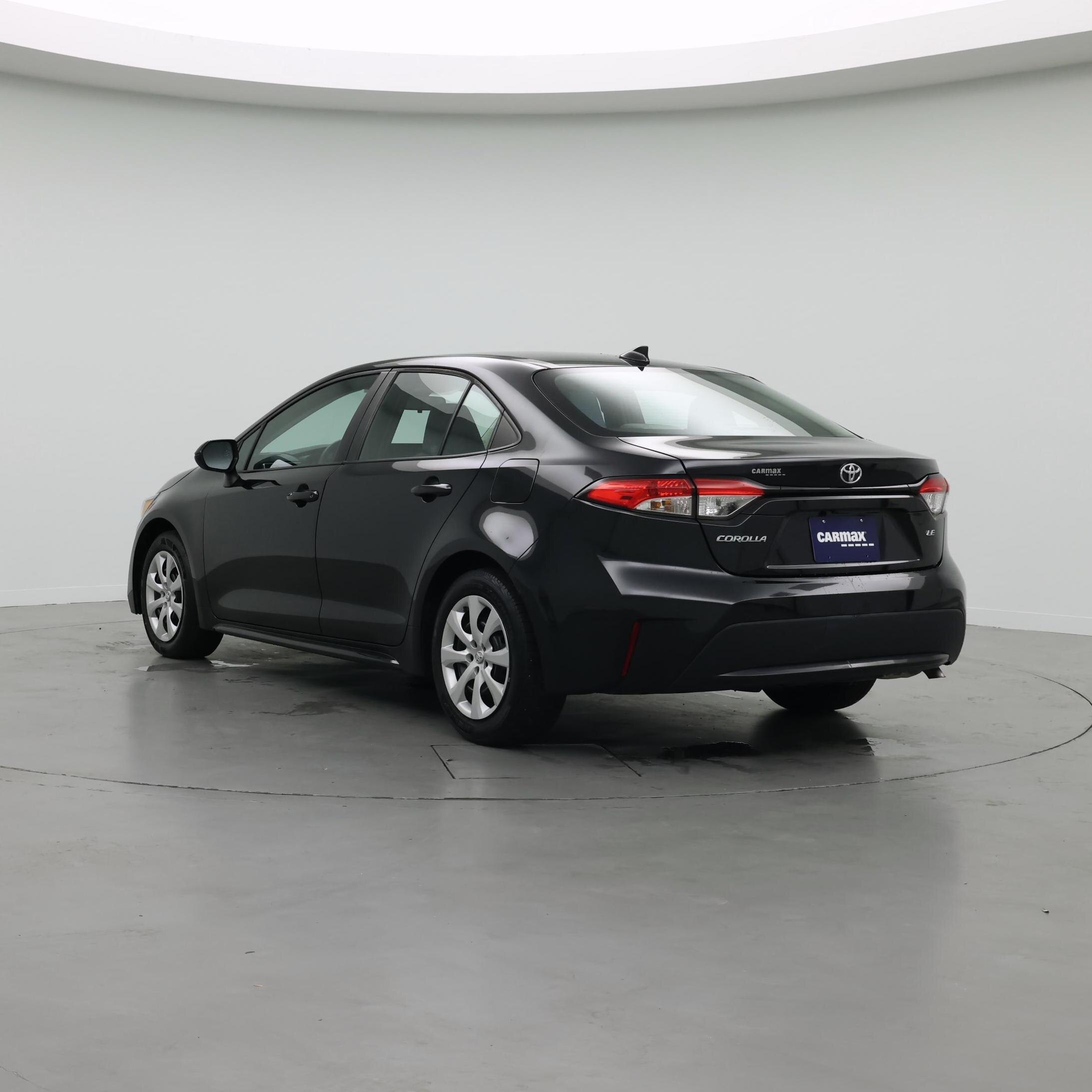 Thumbnail: 2021 Toyota Corolla - 2