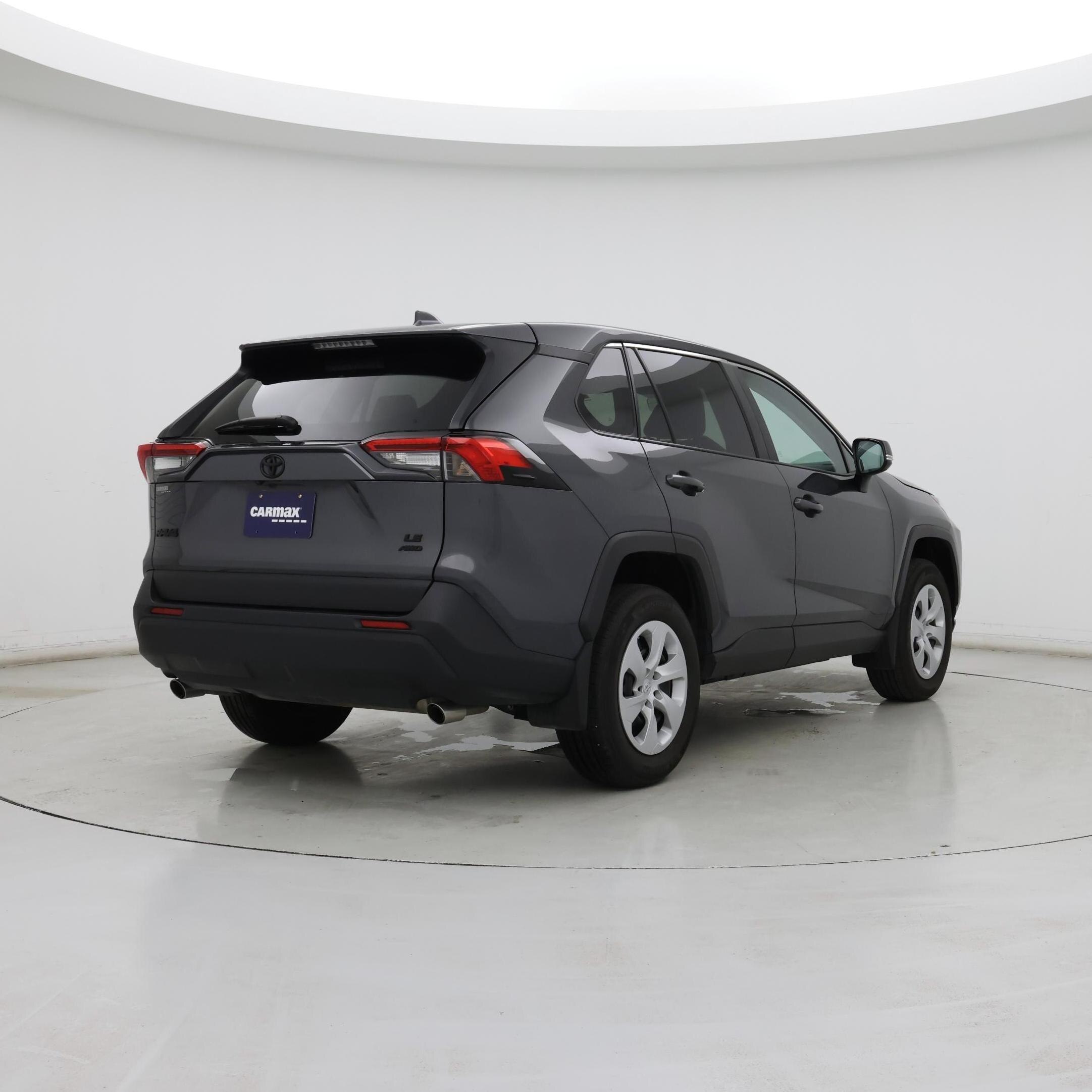 Thumbnail: 2024 Toyota RAV4 - 8