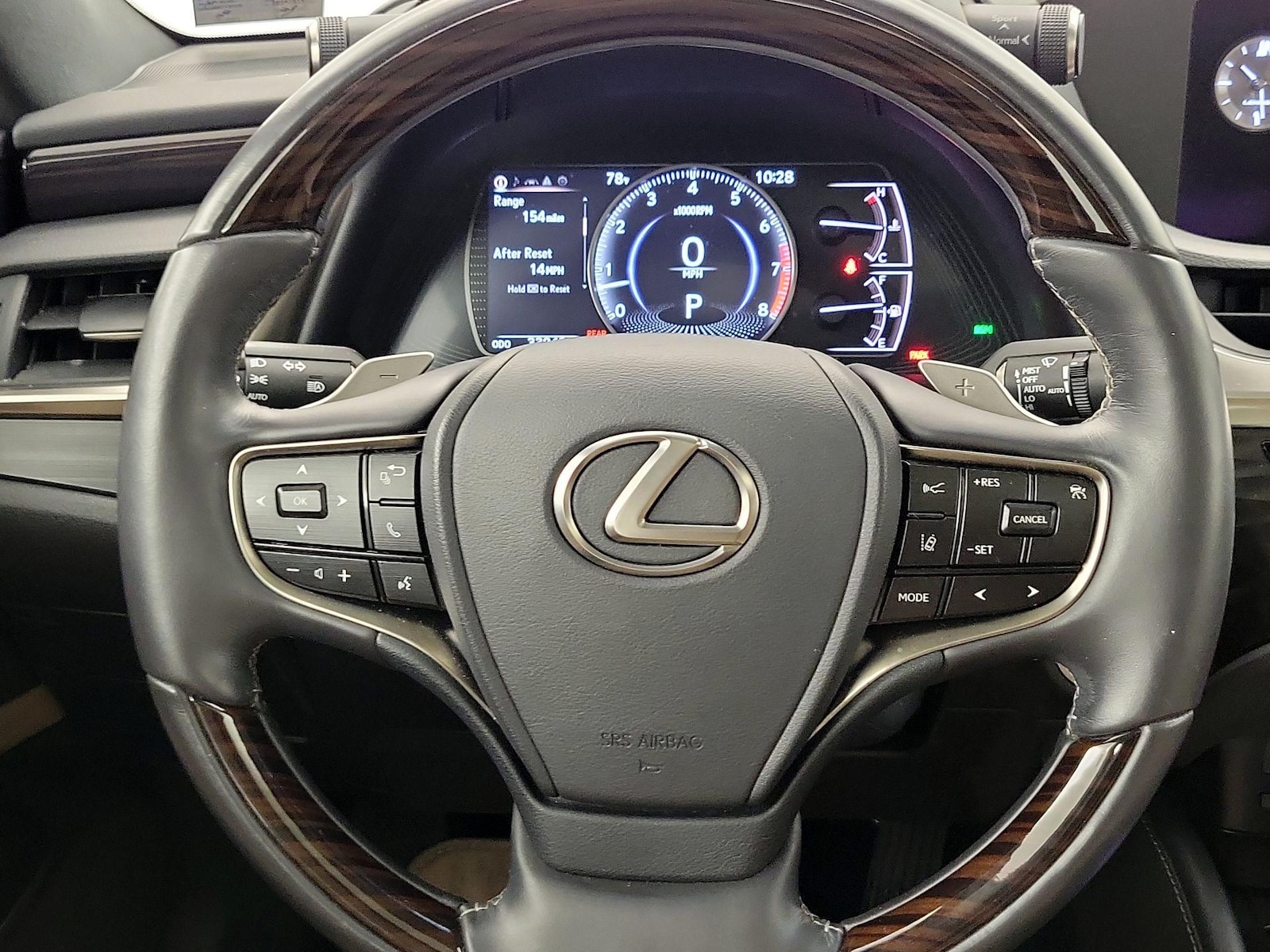 2021 Lexus ES 250 - Photo 11