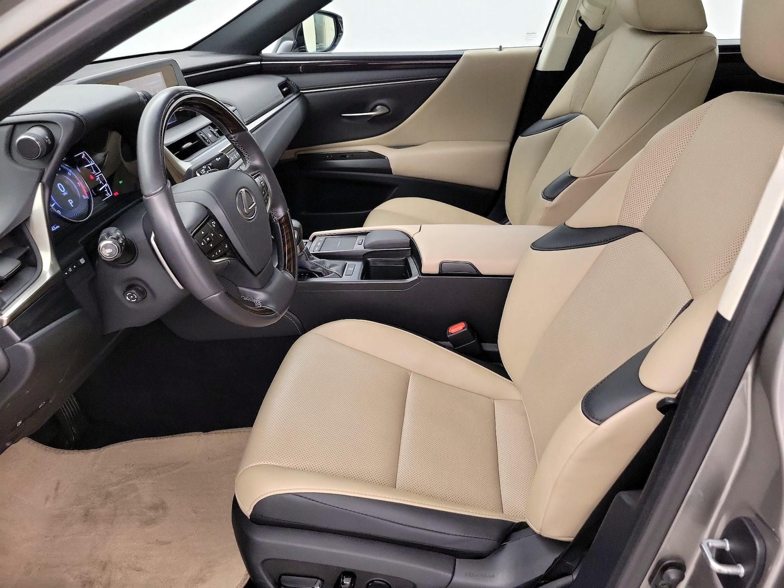 2021 Lexus ES 250 - Photo 12
