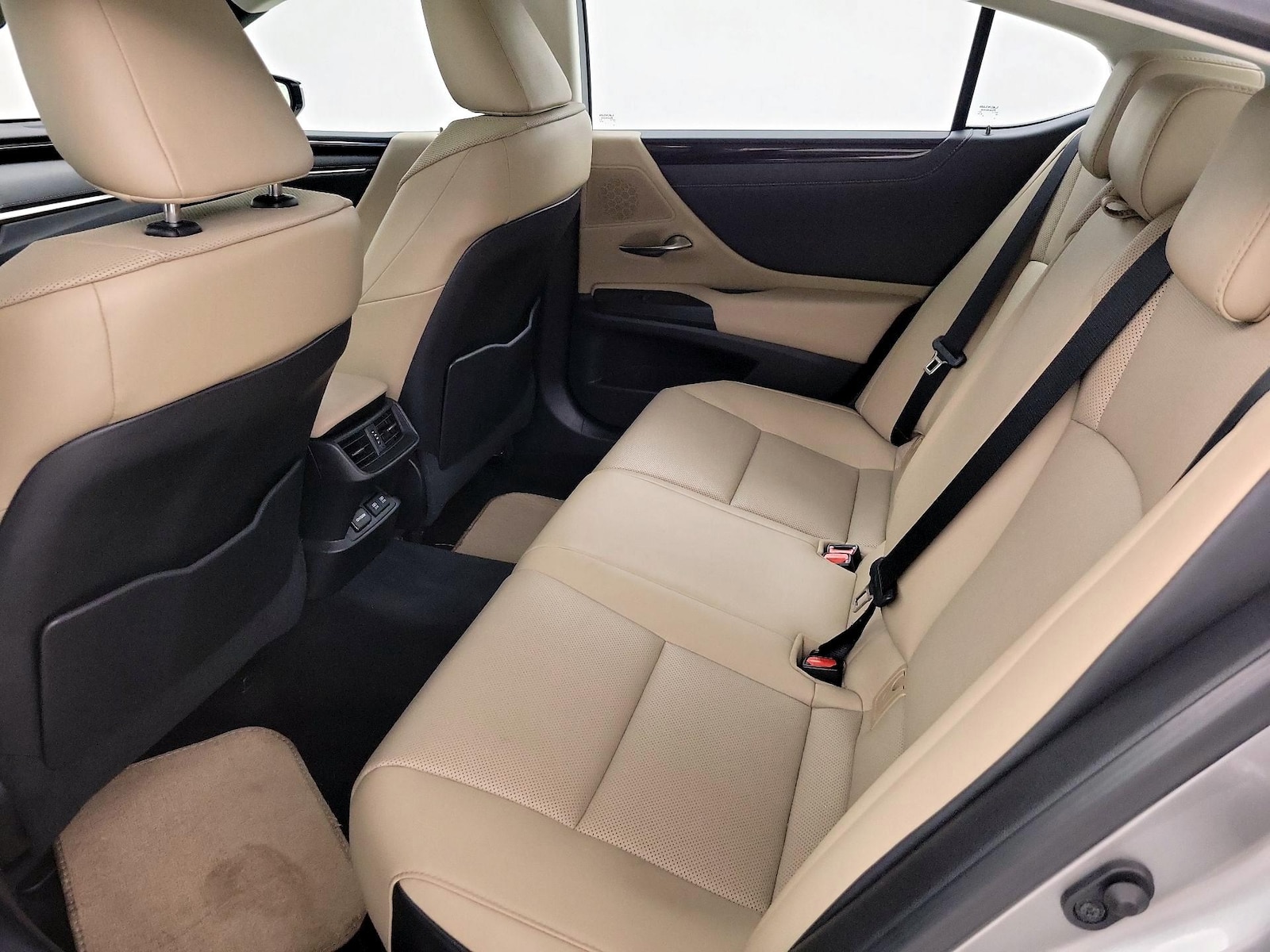 2021 Lexus ES 250 - Photo 20