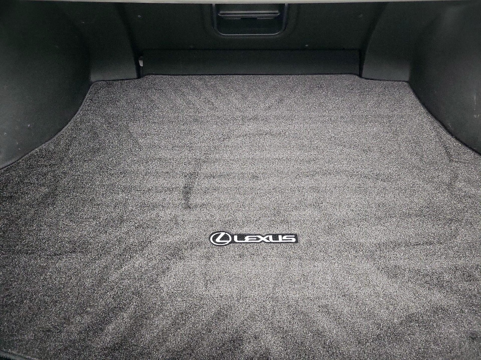 2021 Lexus ES 250 - Photo 21