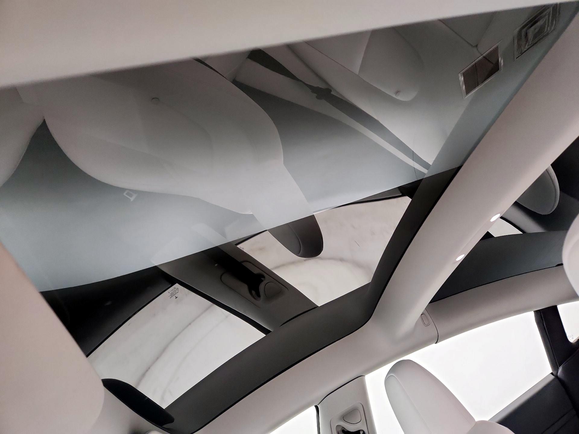 Thumbnail: 2023 Tesla Model 3 - 19