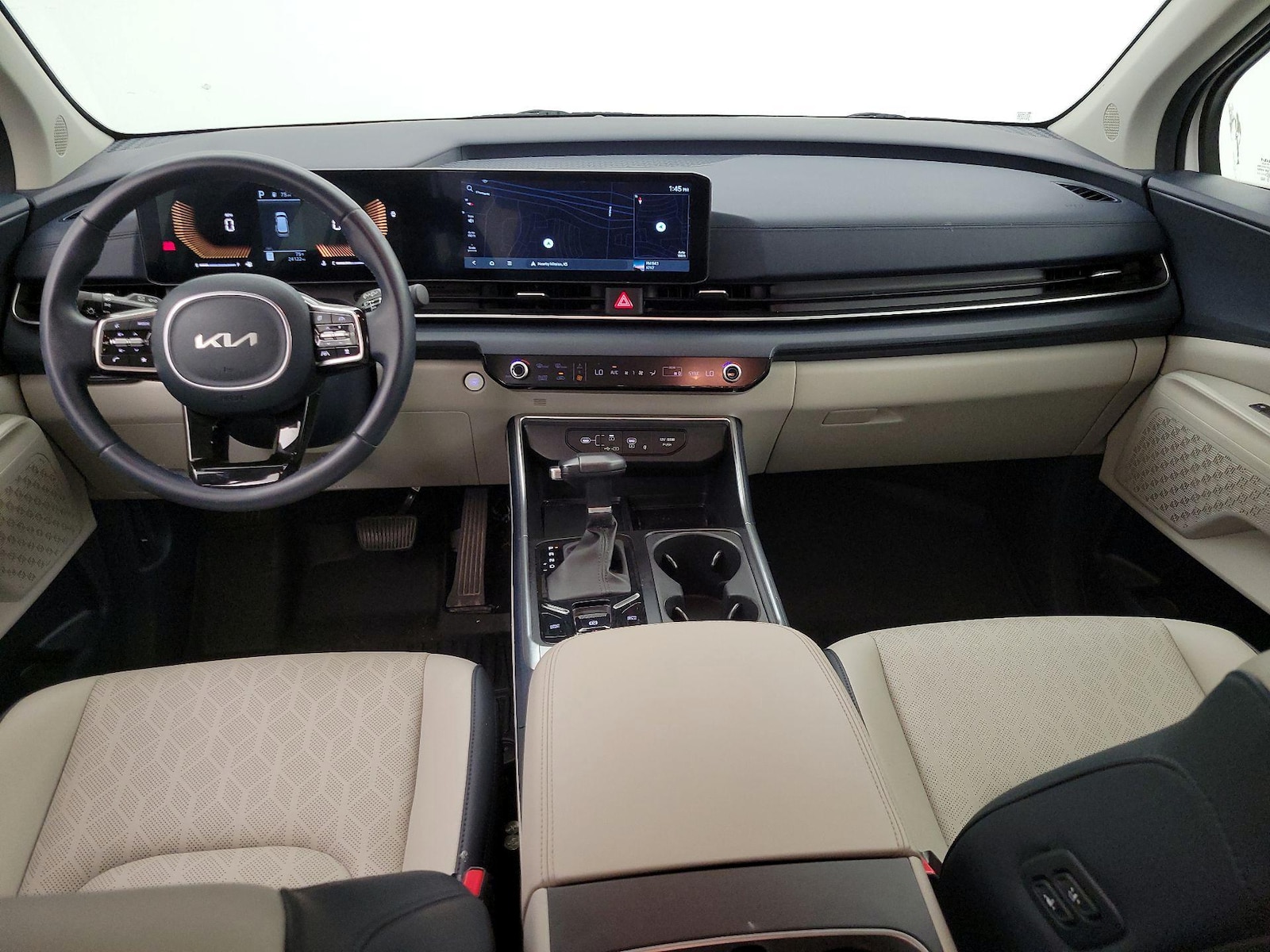 2025 Kia Carnival EX - Photo 10
