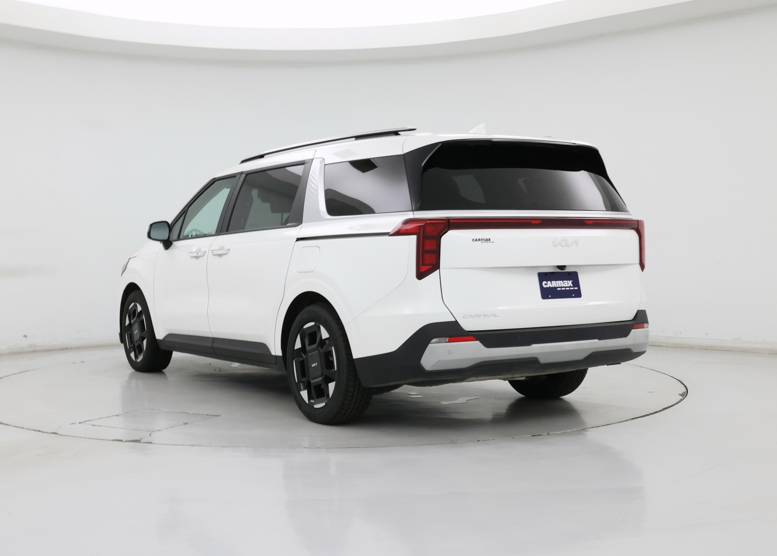 Thumbnail: 2025 Kia Carnival - 2