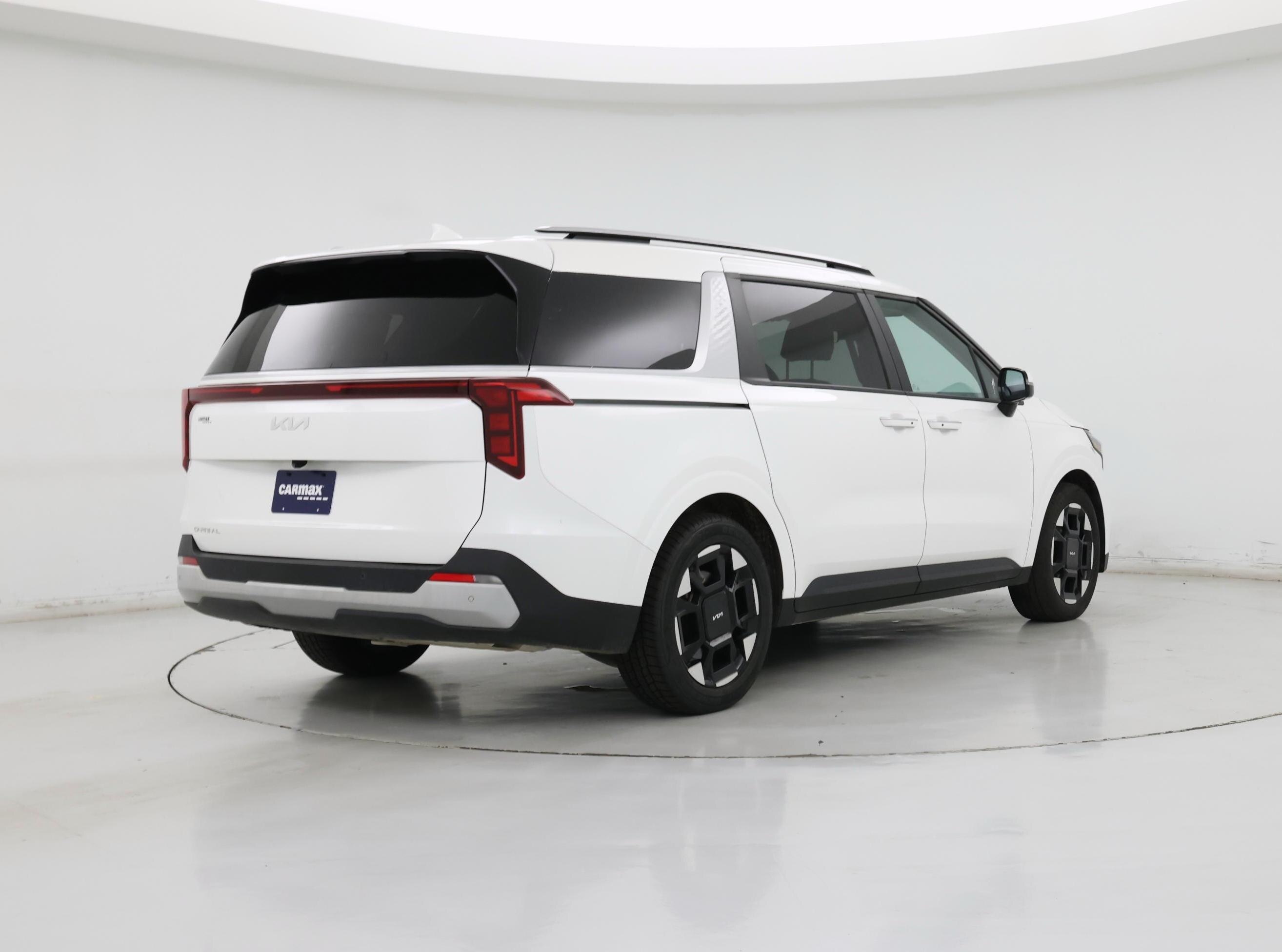 Thumbnail: 2025 Kia Carnival - 8