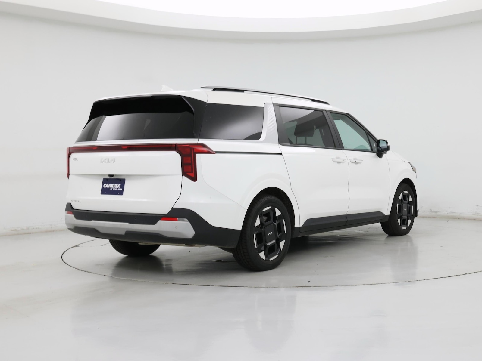 2025 Kia Carnival EX - Photo 9