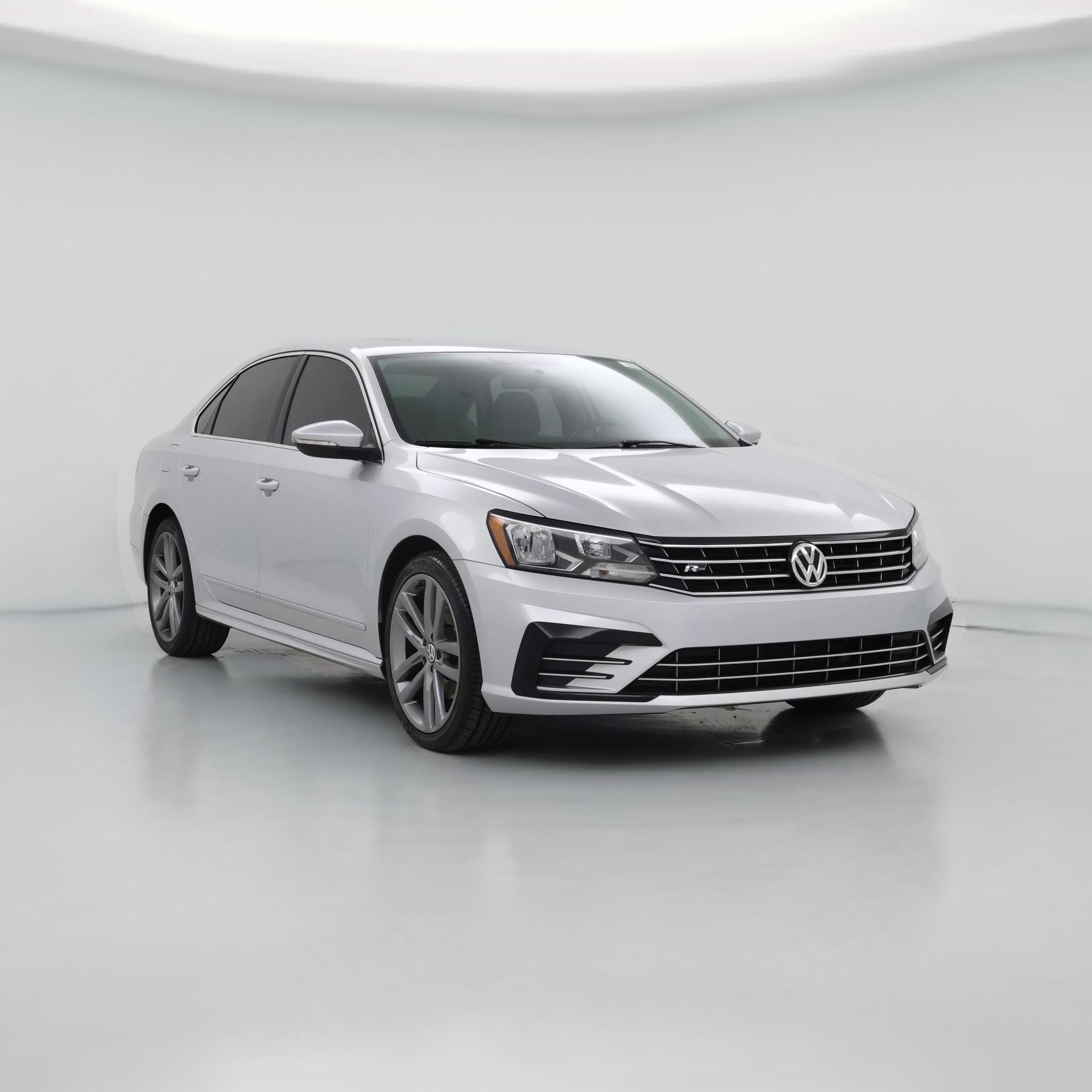 Thumbnail: 2016 Volkswagen Passat - 1