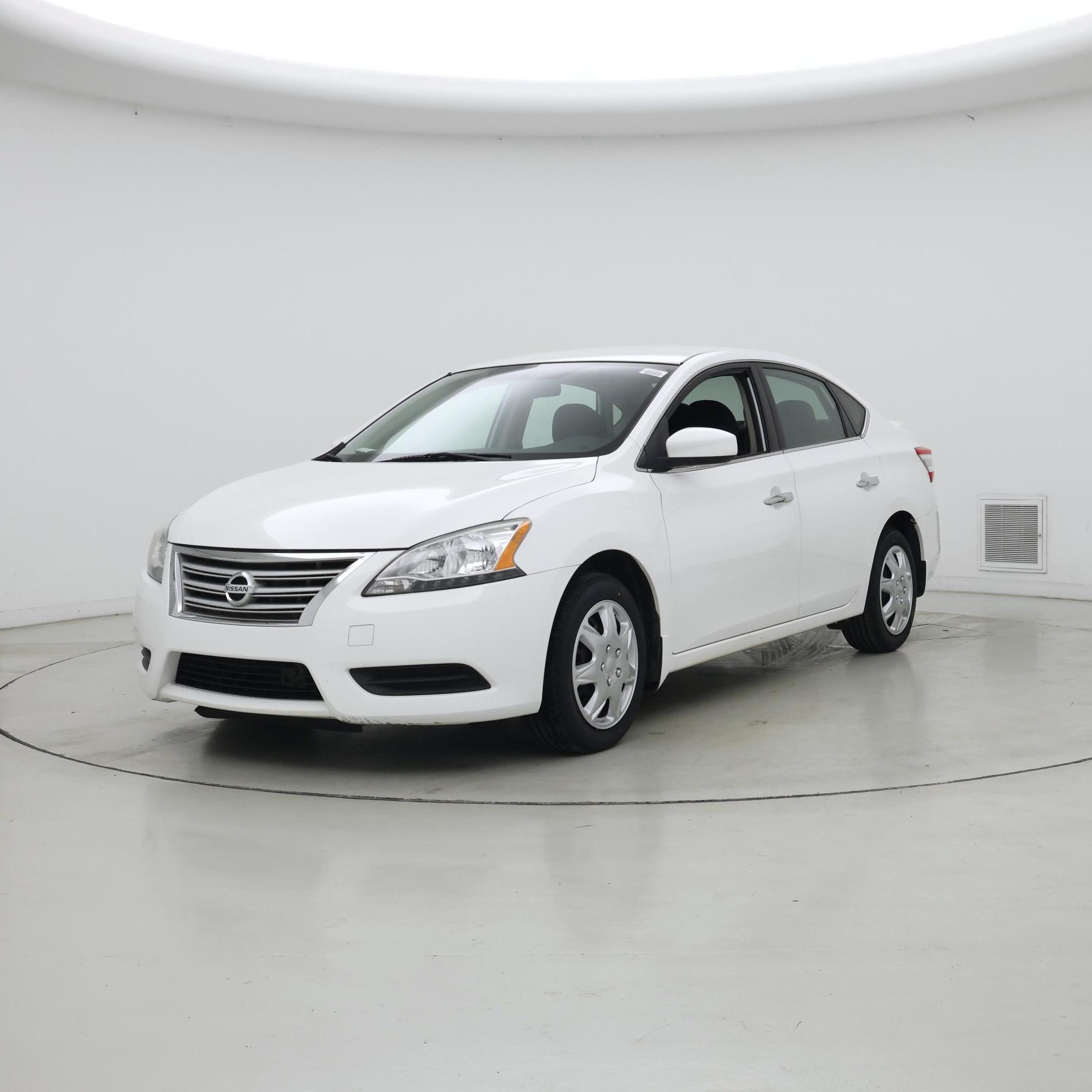 Thumbnail: 2015 Nissan Sentra - 4