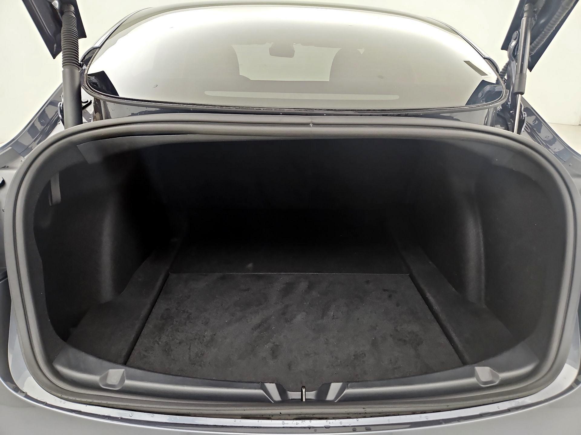 Thumbnail: 2023 Tesla Model 3 - 20