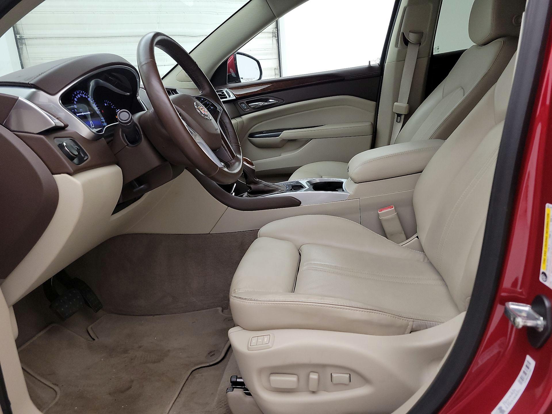 Thumbnail: 2016 Cadillac SRX - 11