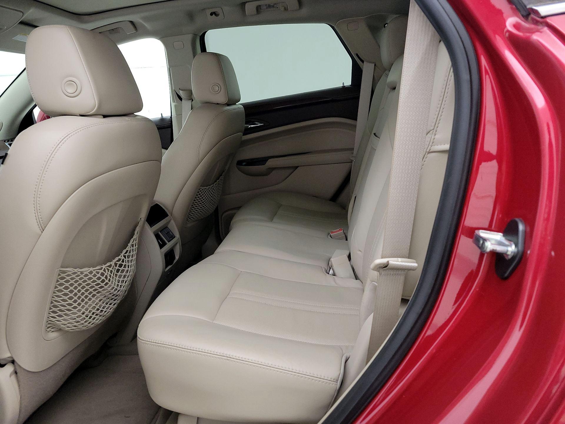 Thumbnail: 2016 Cadillac SRX - 20
