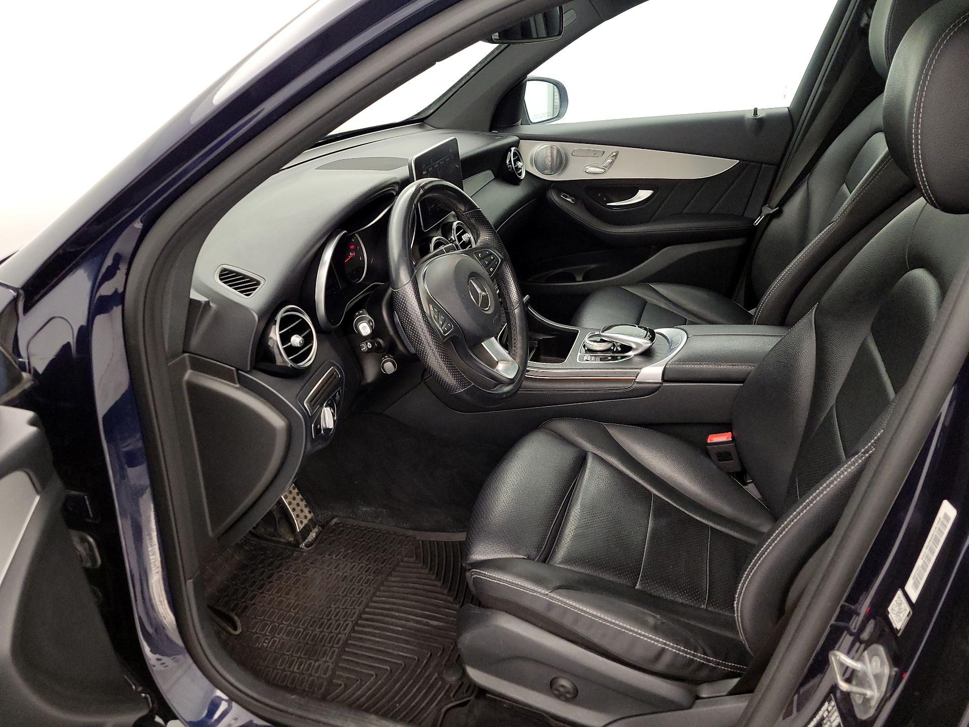 Thumbnail: 2019 Mercedes-Benz GLC - 11