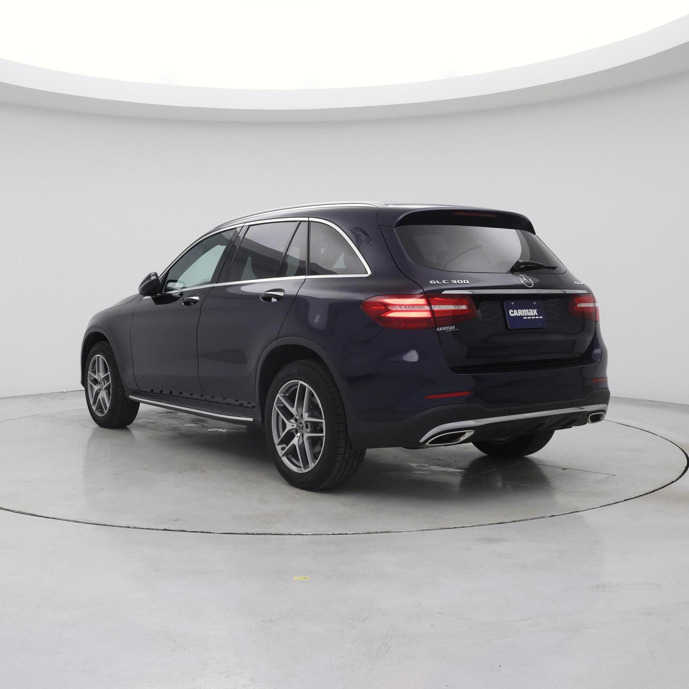 Thumbnail: 2019 Mercedes-Benz GLC - 2
